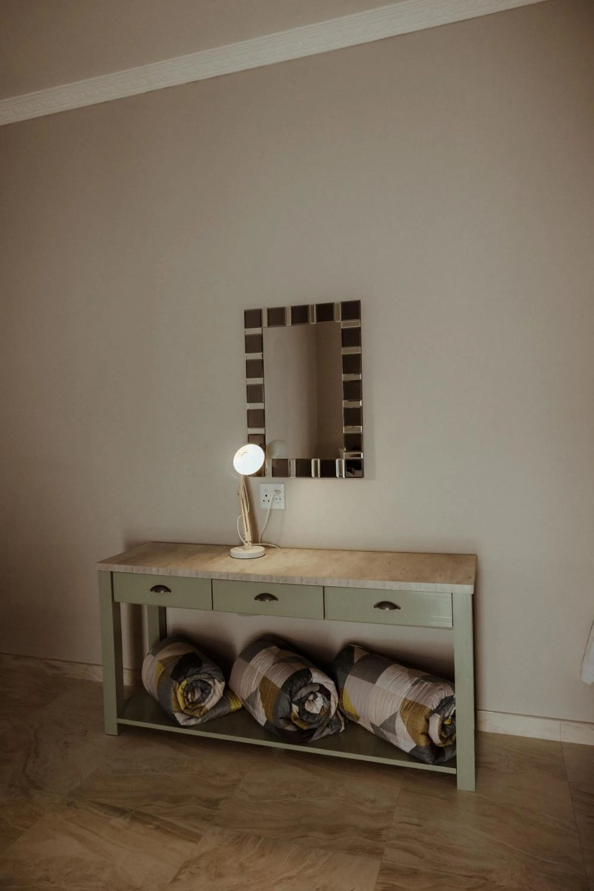 Out of Africa Town Lodge