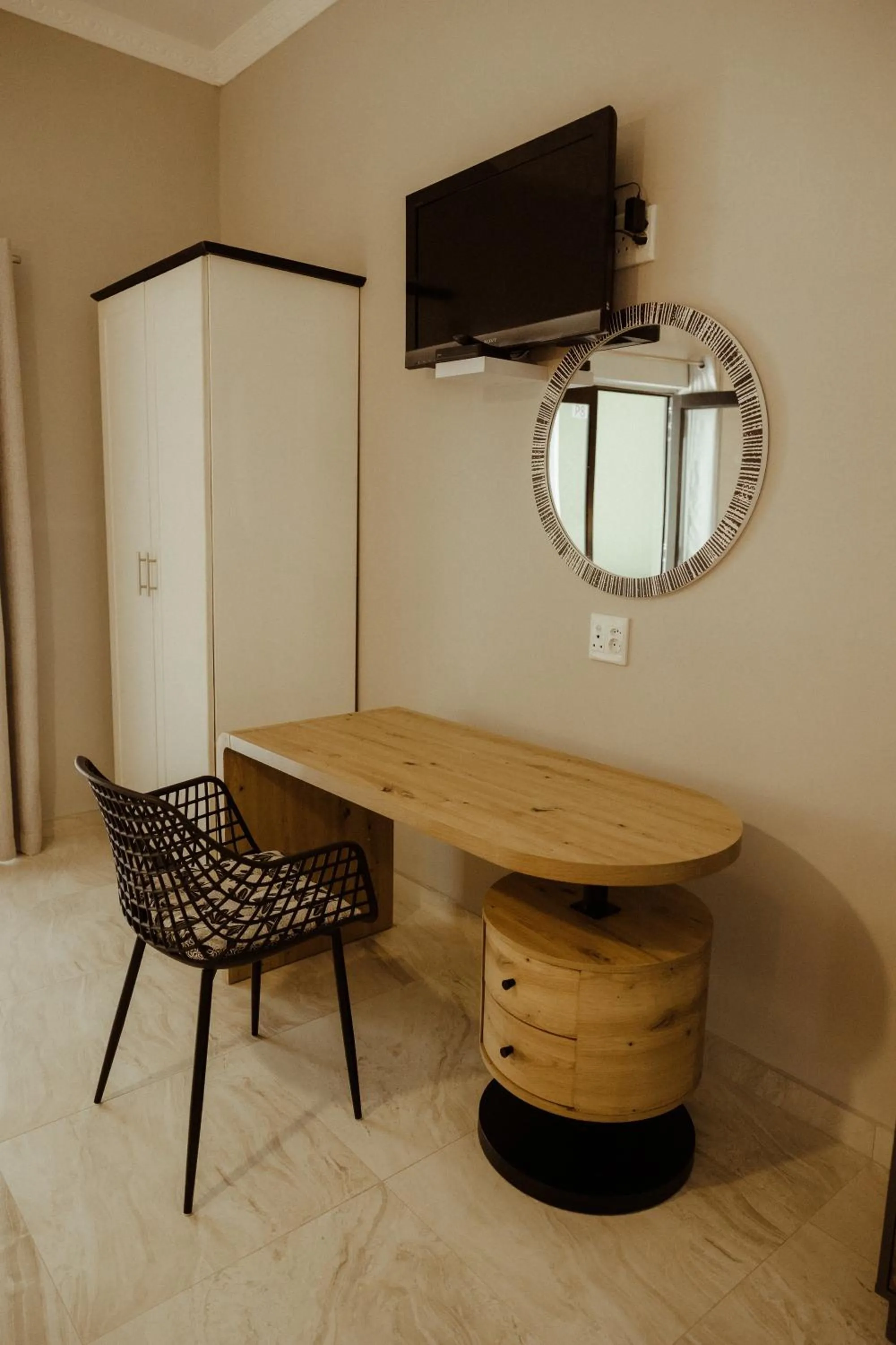 Out of Africa Town Lodge