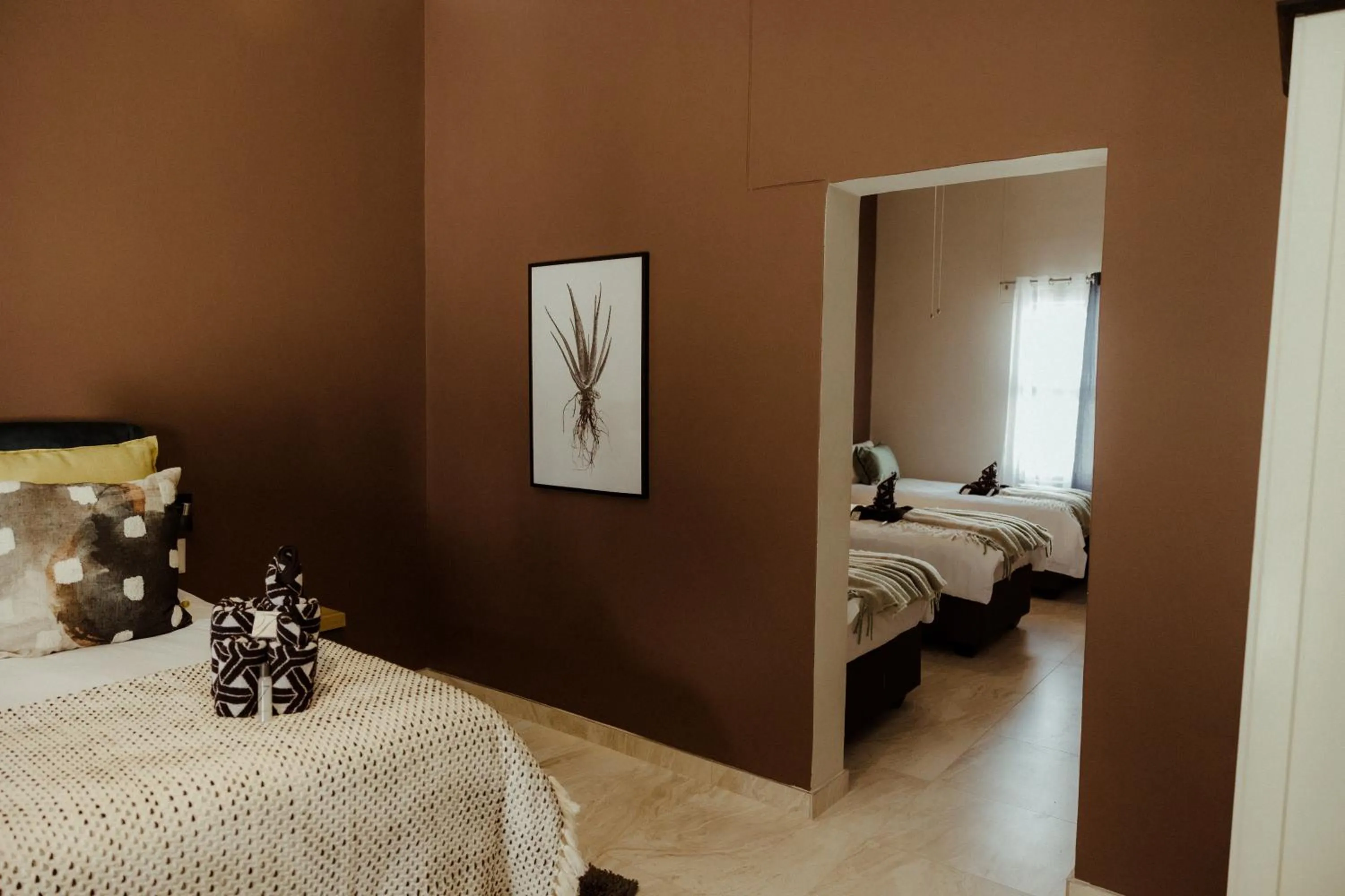 Bed in Out of Africa Town Lodge