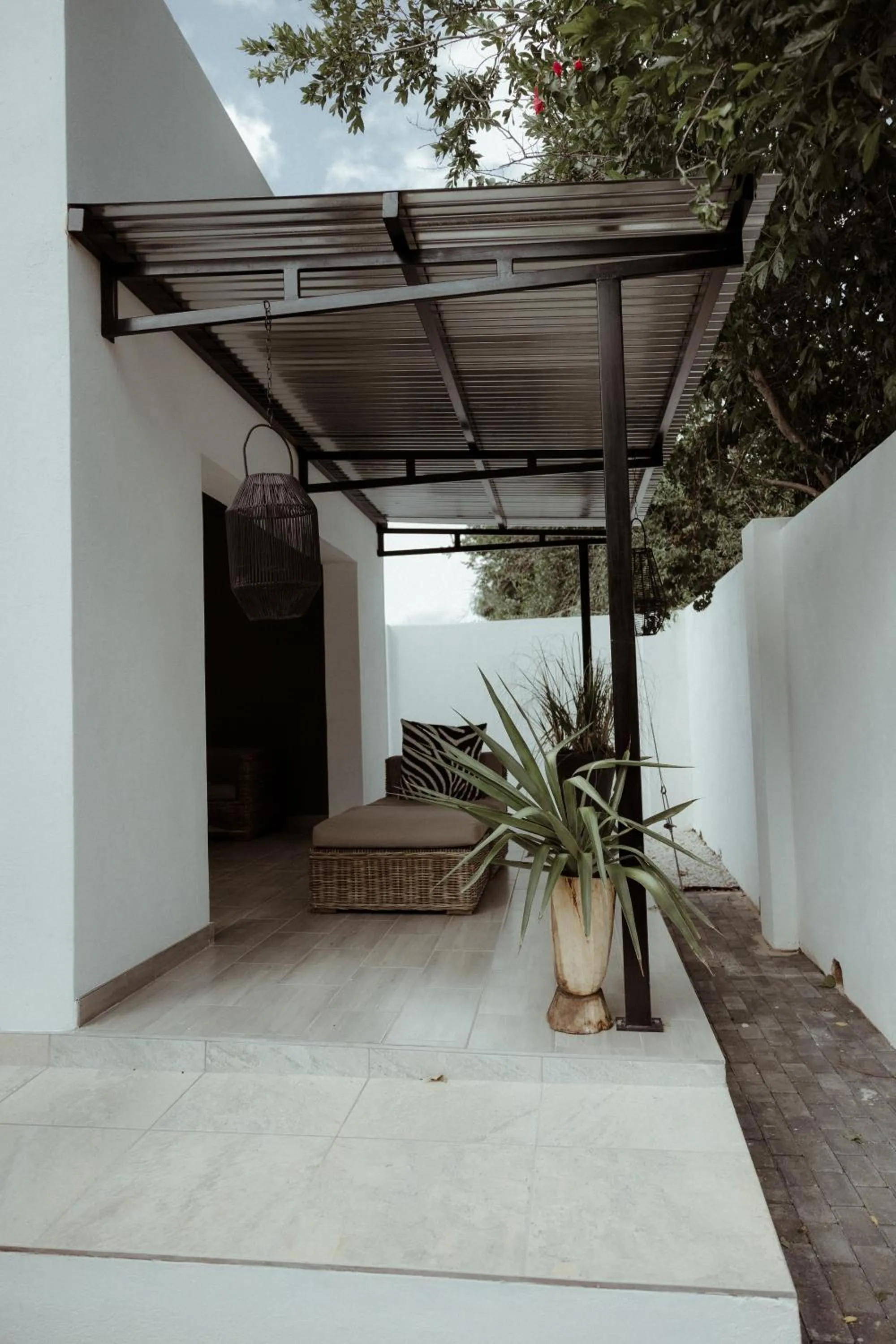 Out of Africa Town Lodge