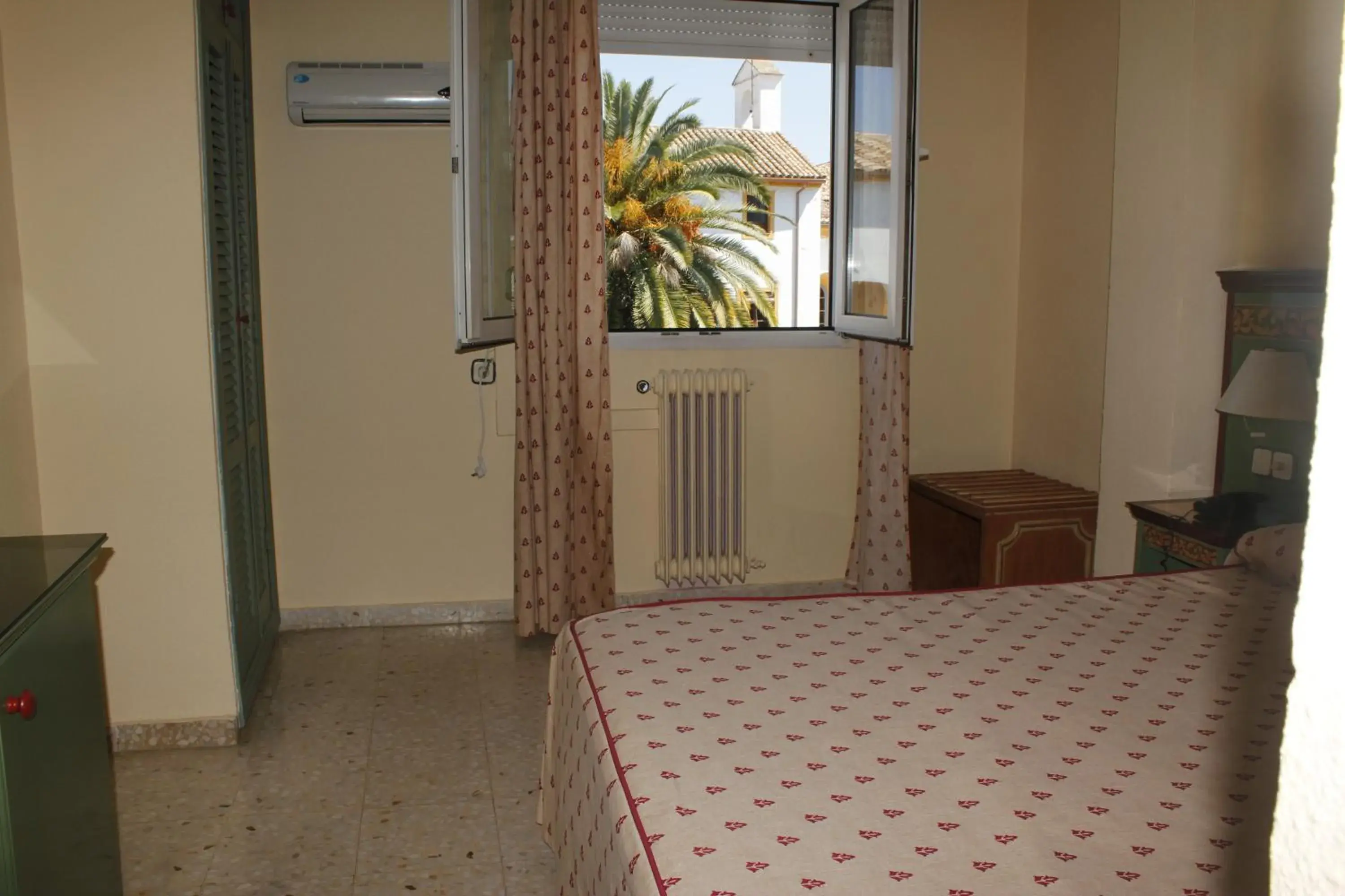 Double Room in Hospedium GL Hotel Logasasanti Double Room in Hospedium GL Hotel Logasasanti
