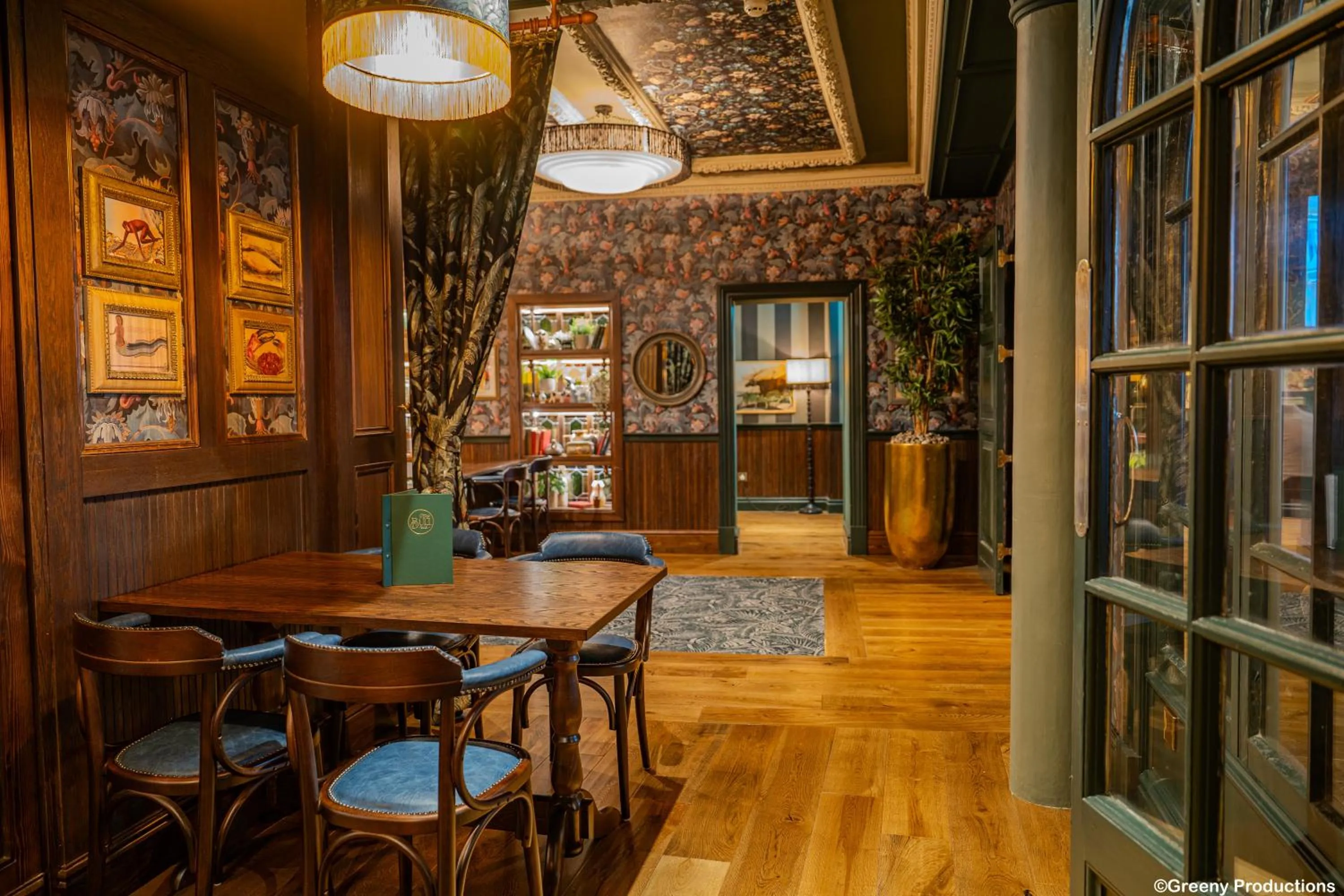 Lounge or bar in The Bull Hotel; Sure Hotel Collection by Best Western