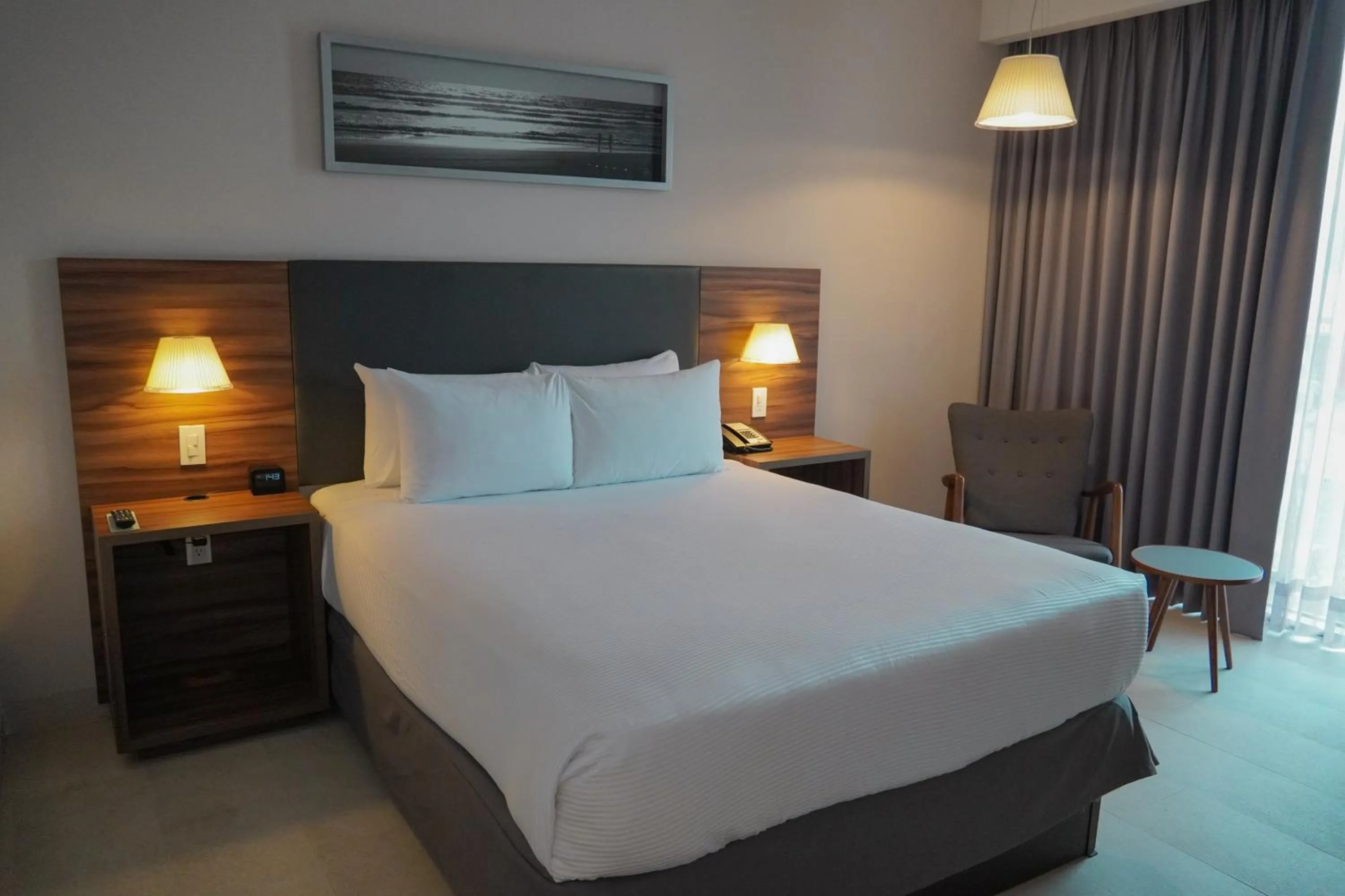 Bedroom, Bed in Hampton Inn By Hilton Cancun Cumbres