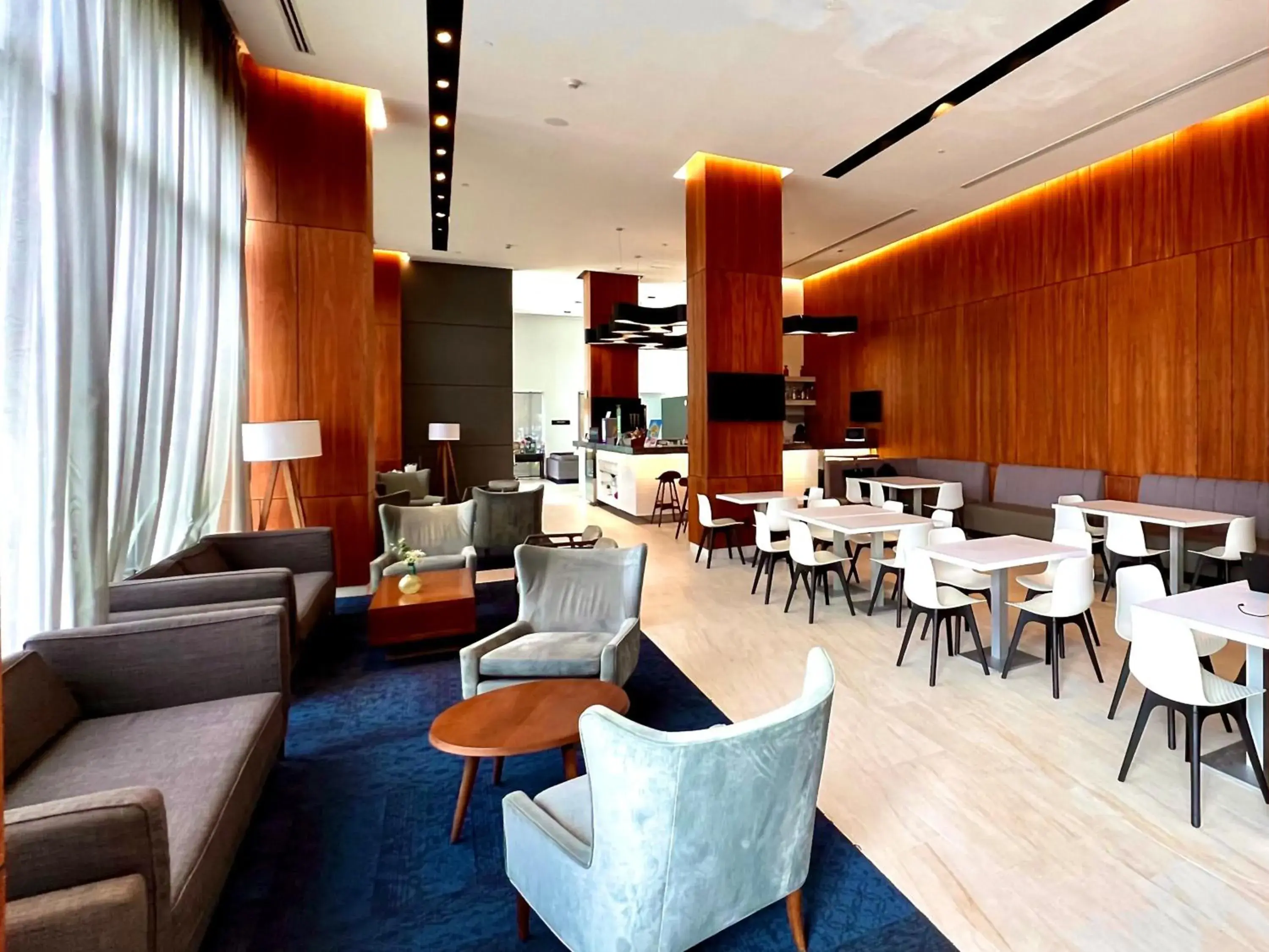 Restaurant/places to eat in Fiesta Inn Express Cancún Cumbres Restaurant/places to eat in Fiesta Inn Express Cancún Cumbres