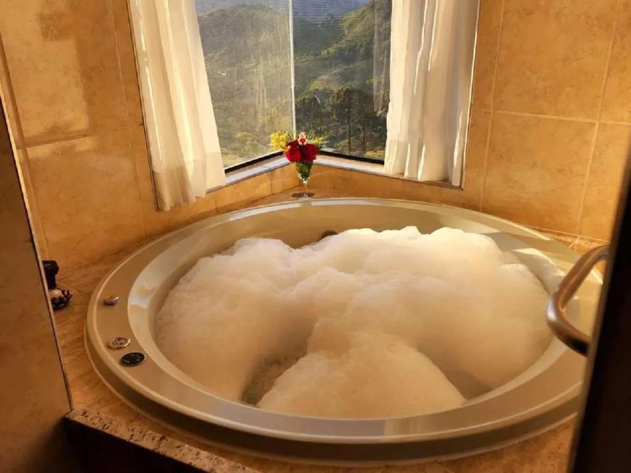 Pousada Colina das Andorinhas