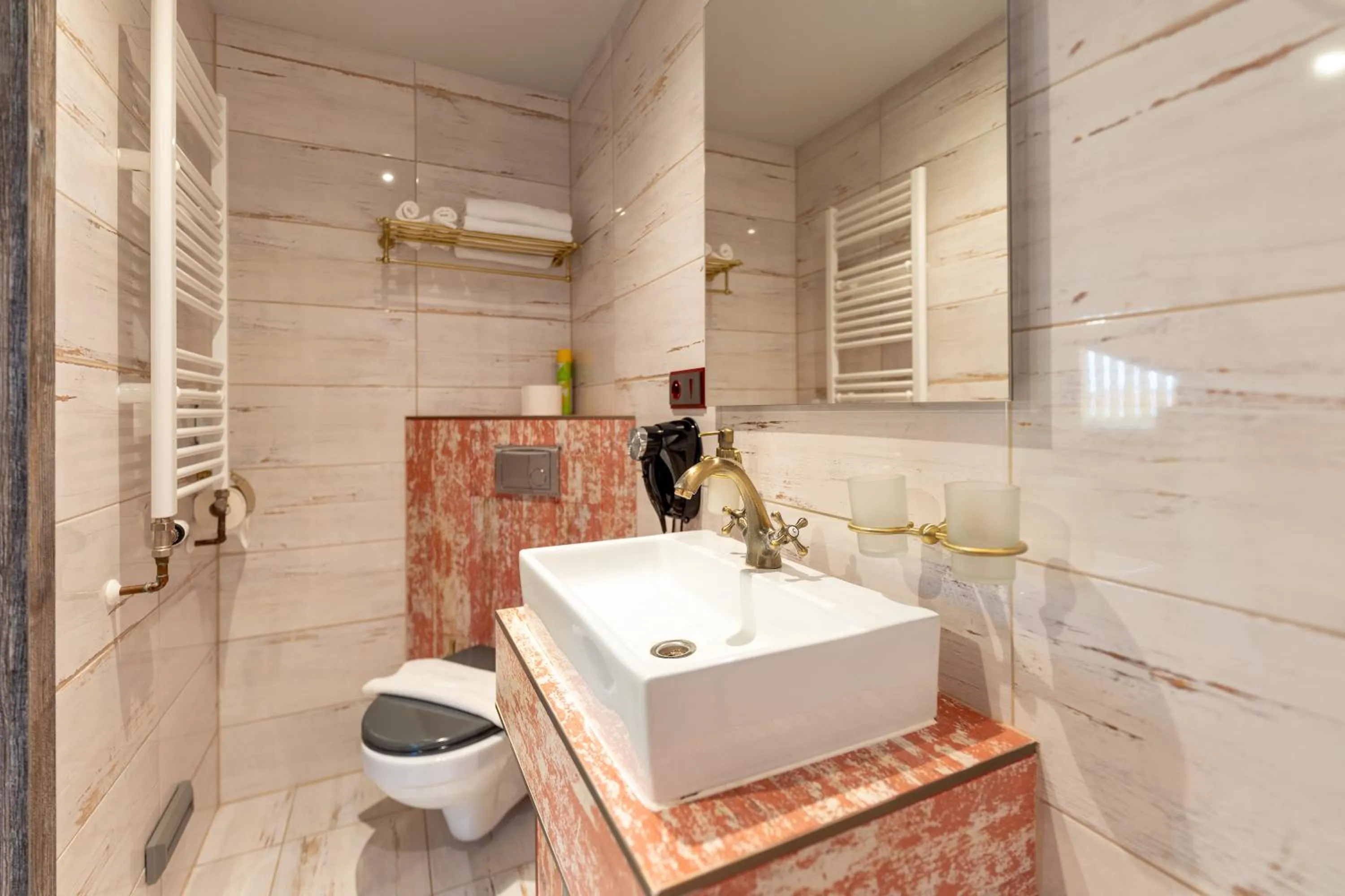 Bathroom in Padre Boutique Hotel