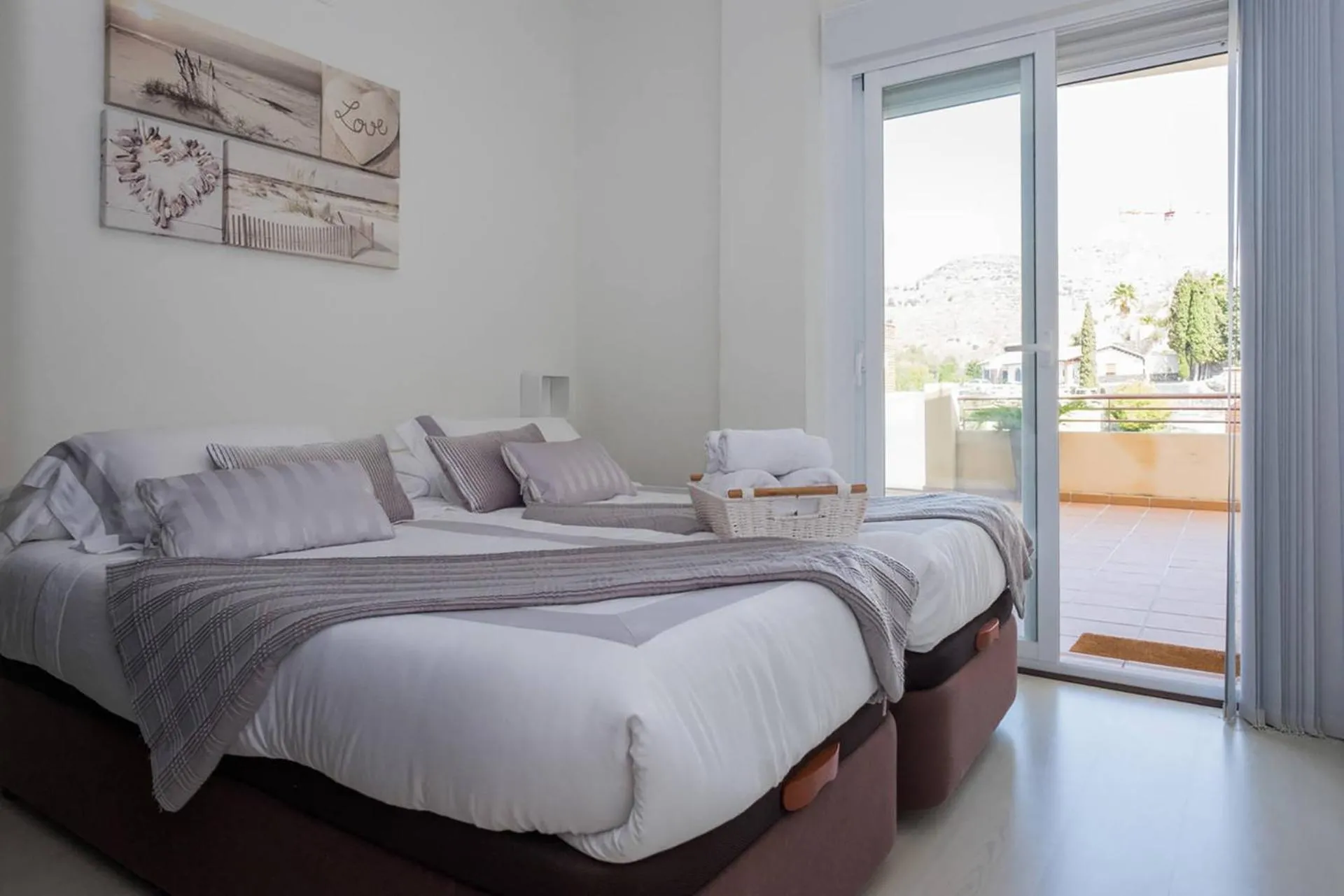 Bedroom, Bed in Cielos de Cotobro