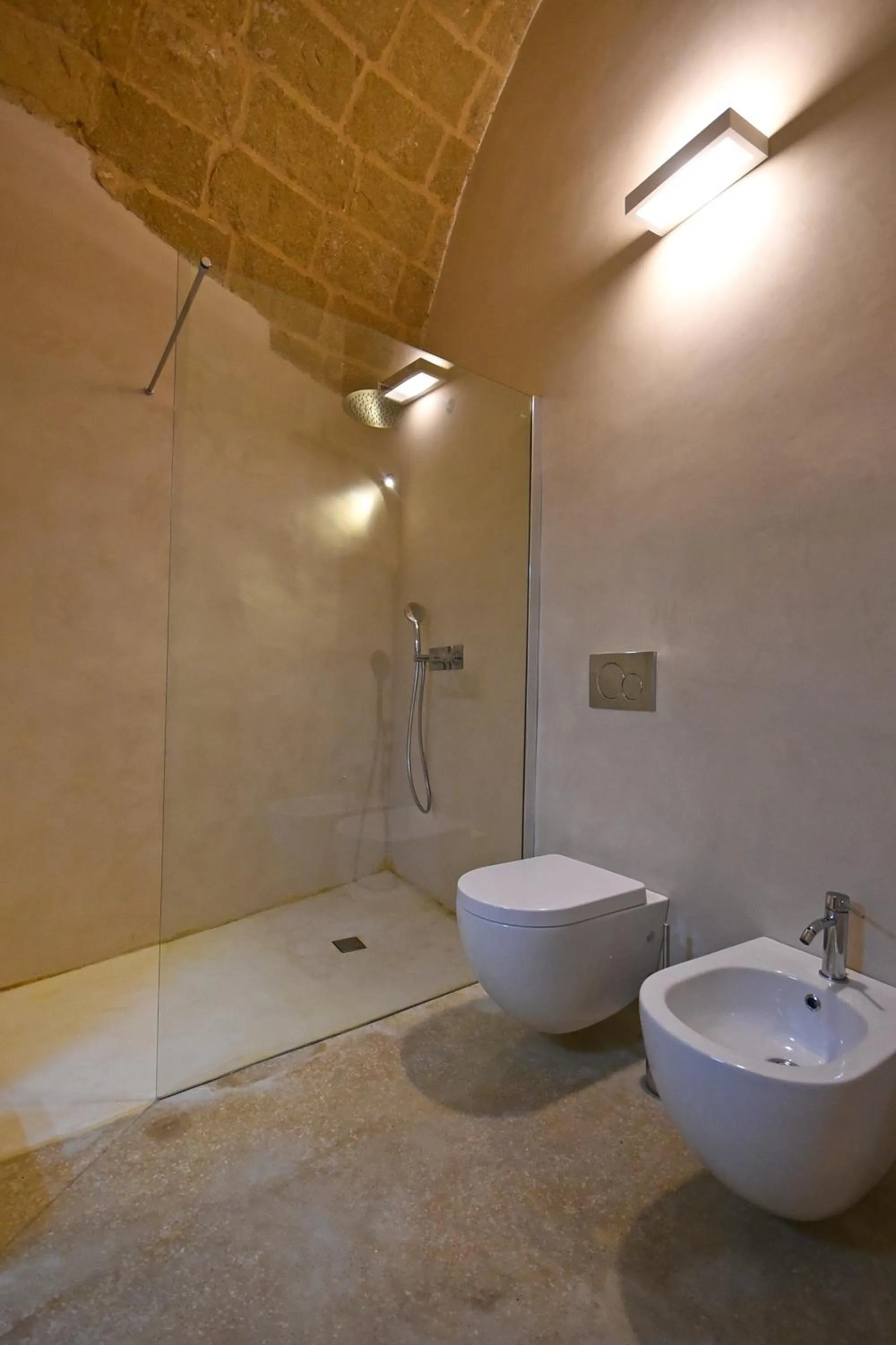 Shower in I Bastioni San Domenico - Boutique Hotel