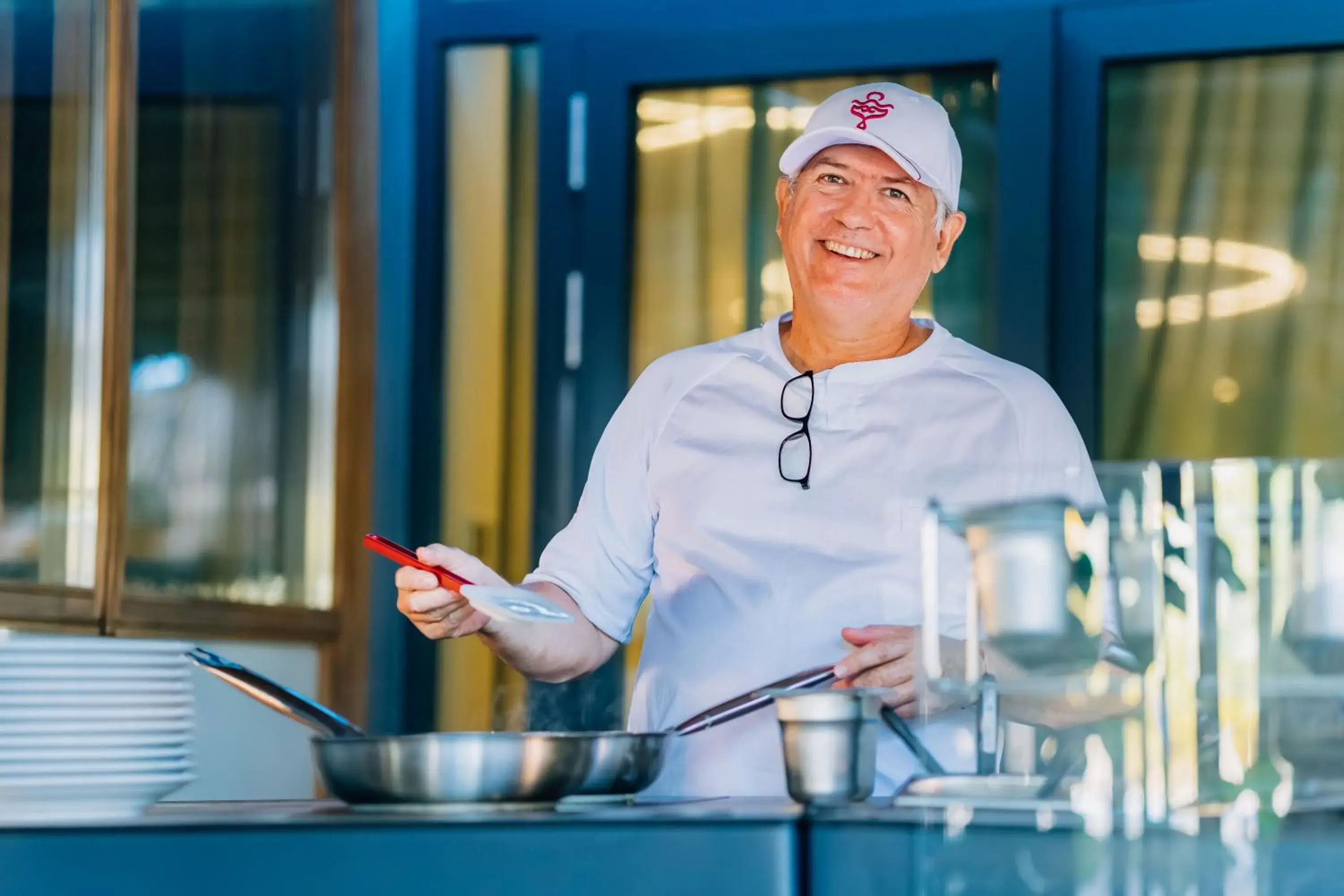 Restaurant/places to eat in Delfins Beach Resort Bonaire, Tapestry Collection by Hilton Restaurant/places to eat in Delfins Beach Resort Bonaire, Tapestry Collection by Hilton