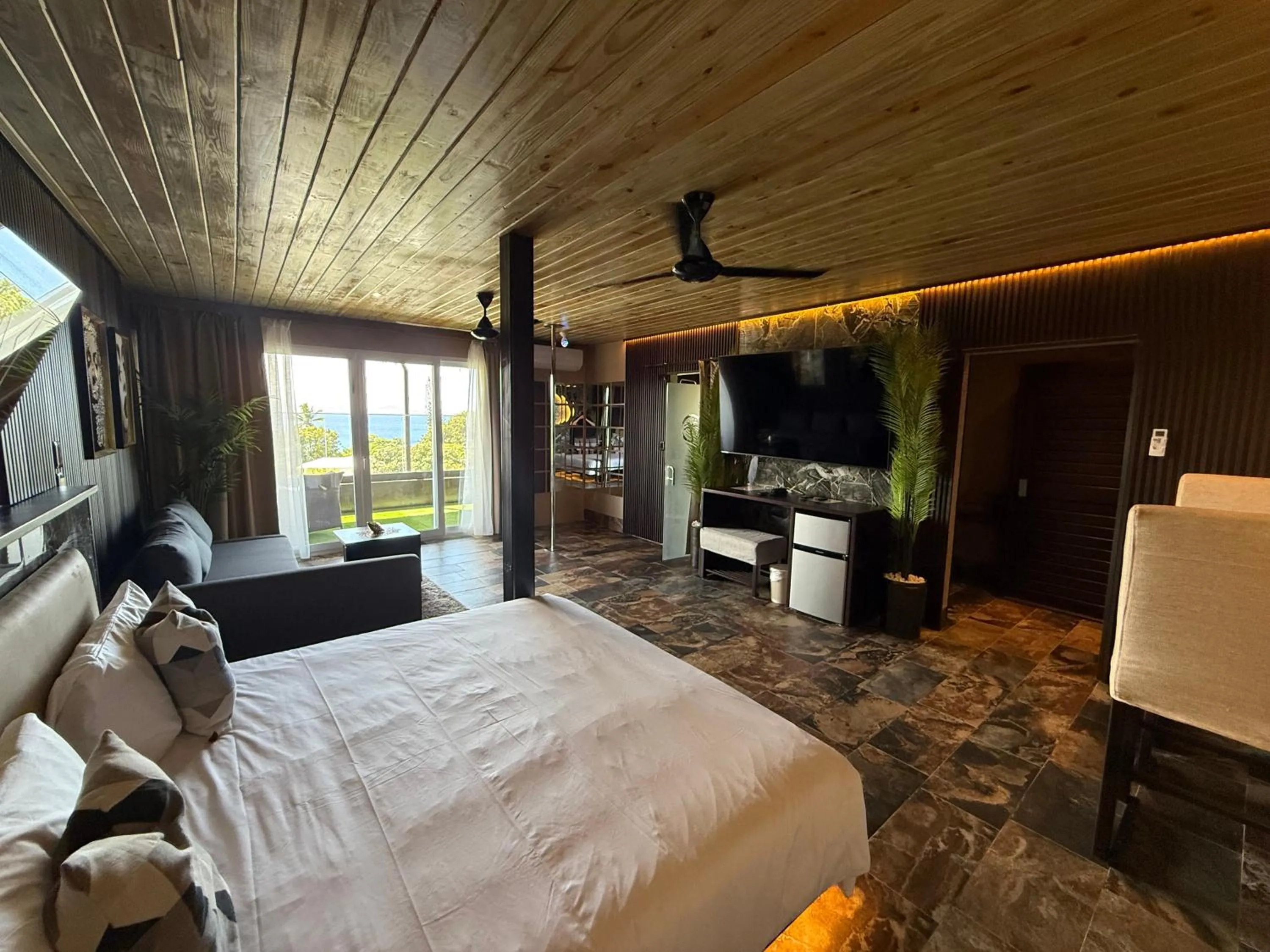 Bed in Sosua Inn Hotel