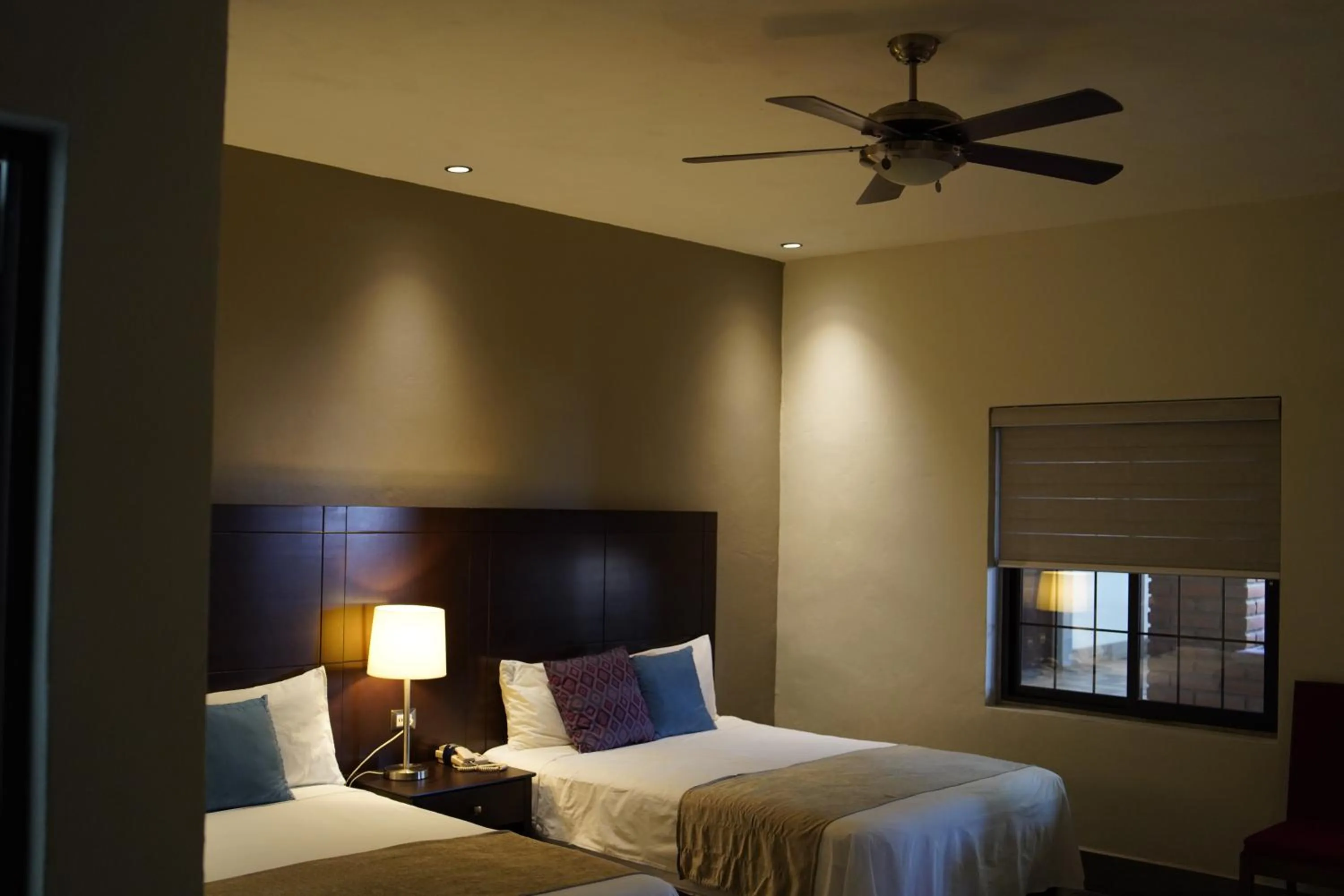 Photo of the whole room, Bed in Punto Madero Hotel & Plaza