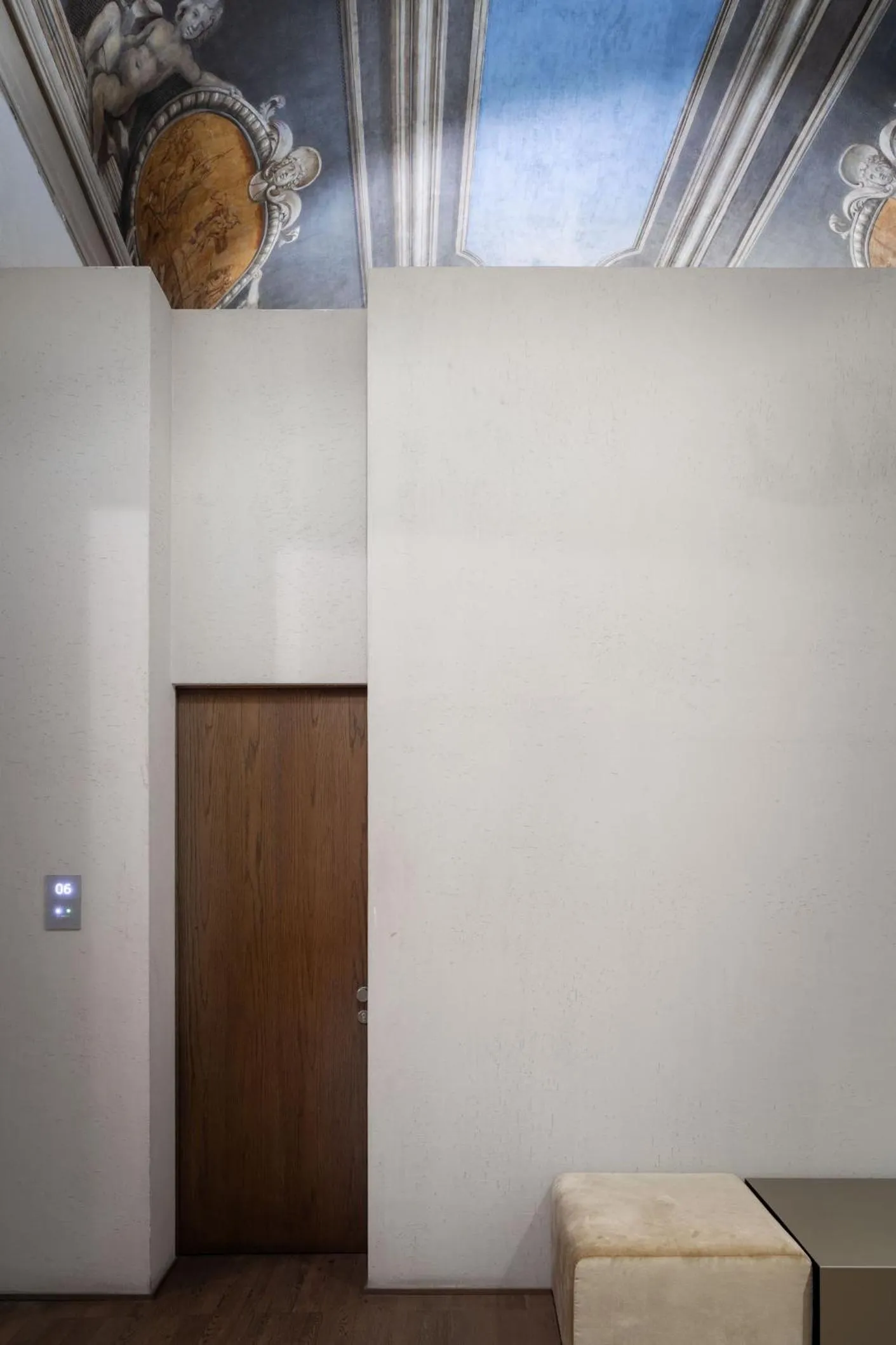 Decorative detail in Hotel dei Barbieri