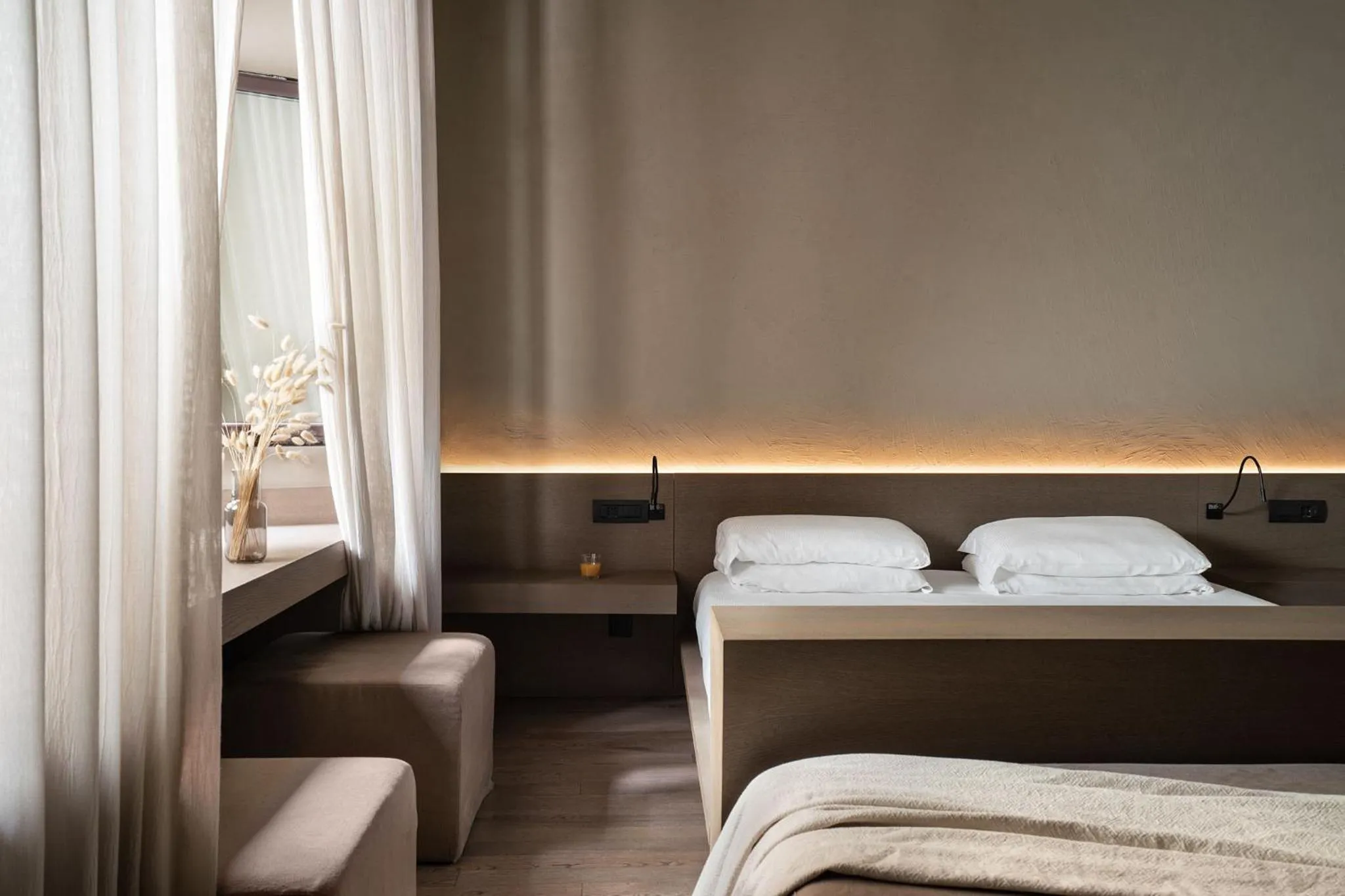 Photo of the whole room, Bed in Hotel dei Barbieri