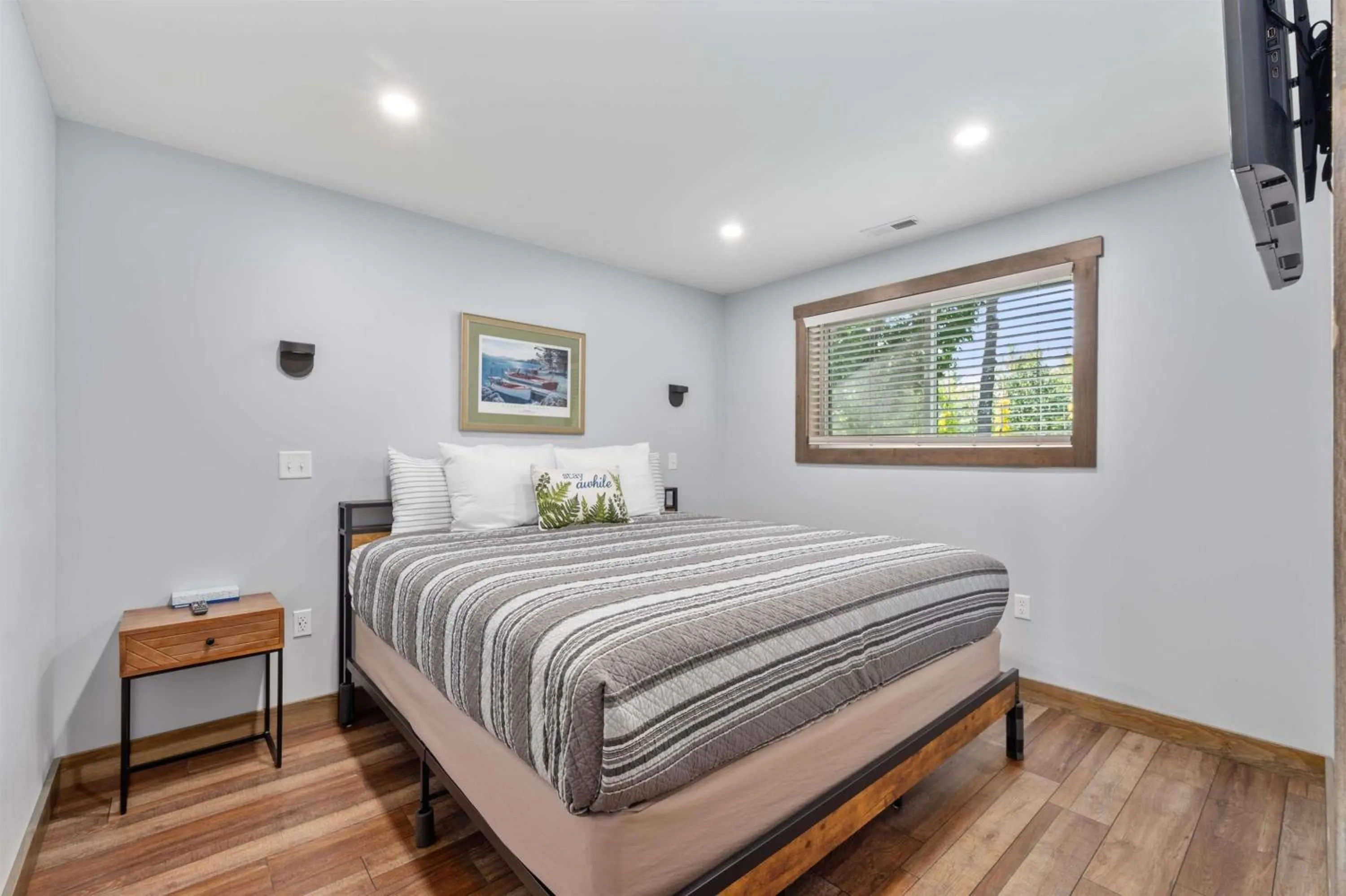 Bed in Grand View Resort