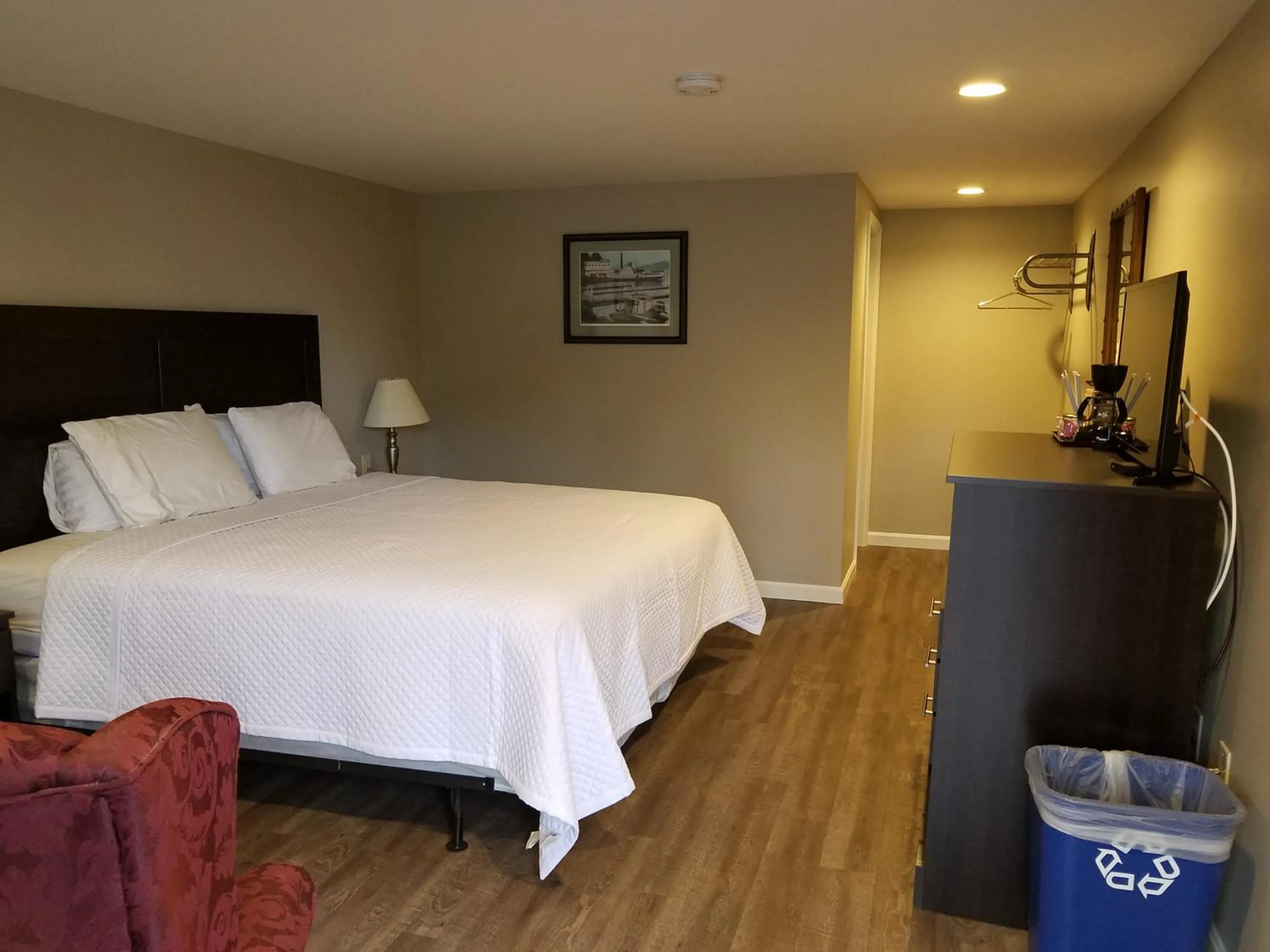 Bedroom, Bed in Grand View Resort