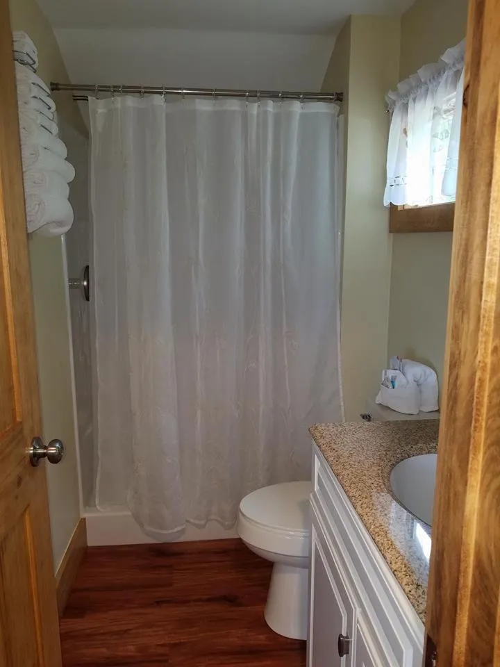 Shower, Bed in Grand View Resort