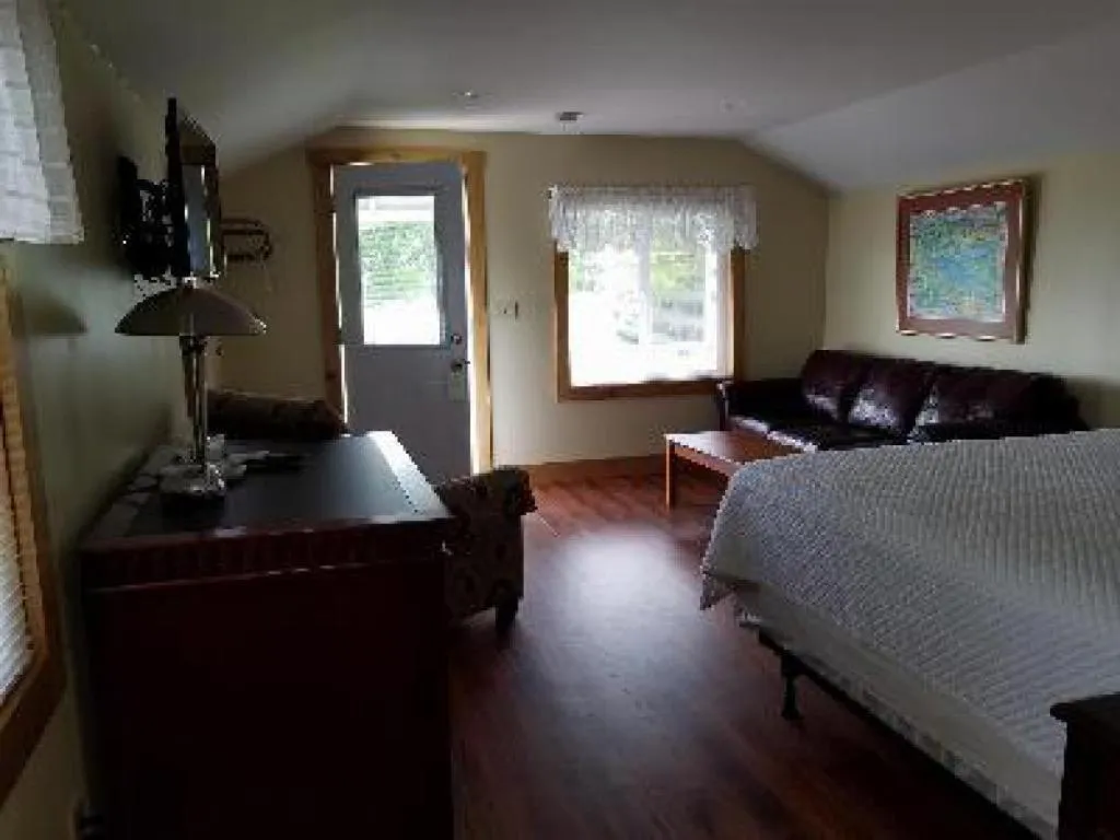 Bed in Grand View Resort