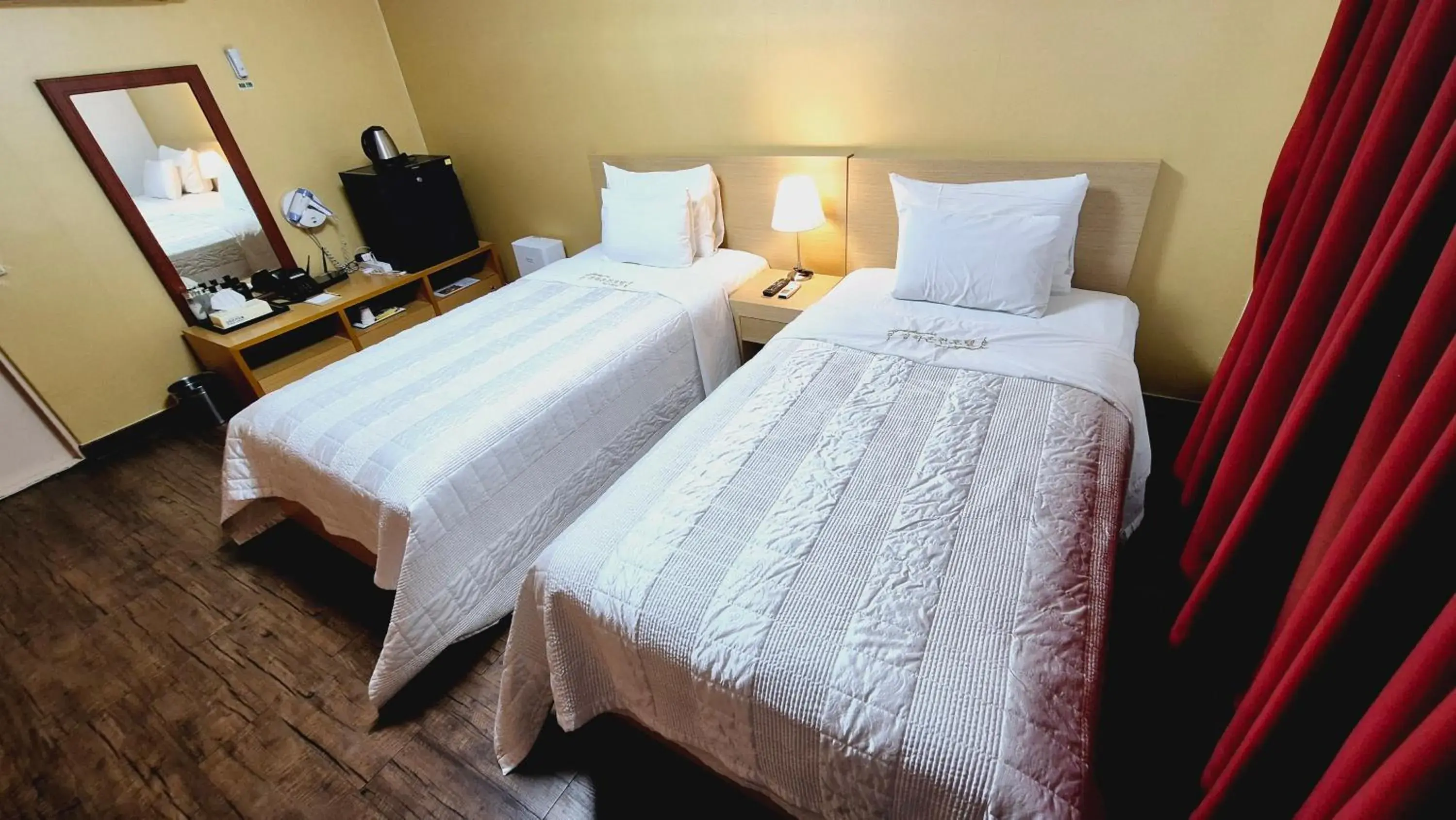 Bed in Kyungha Spa Hotel Bed in Kyungha Spa Hotel