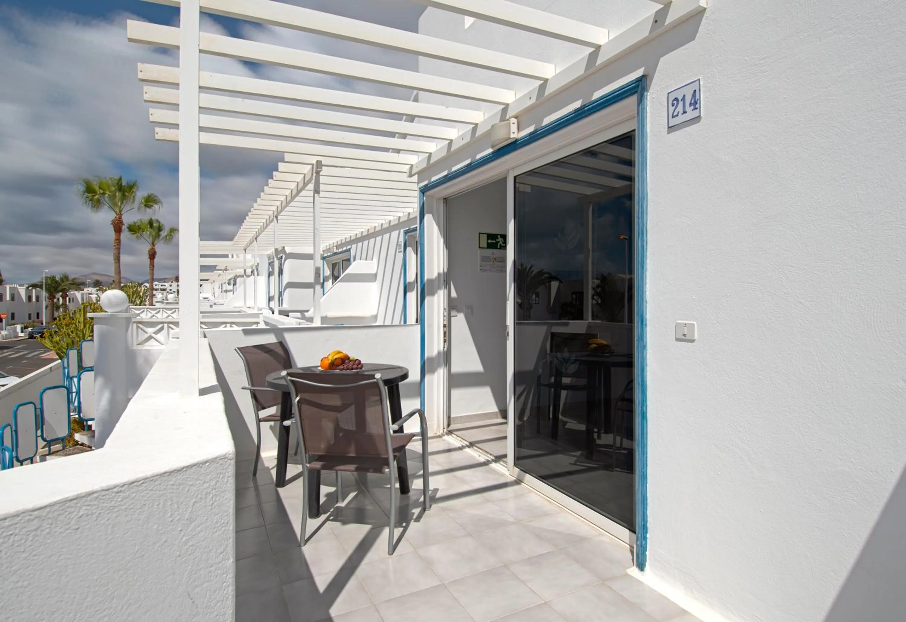 Balcony/Terrace in Apartamentos LIVVO Oasis