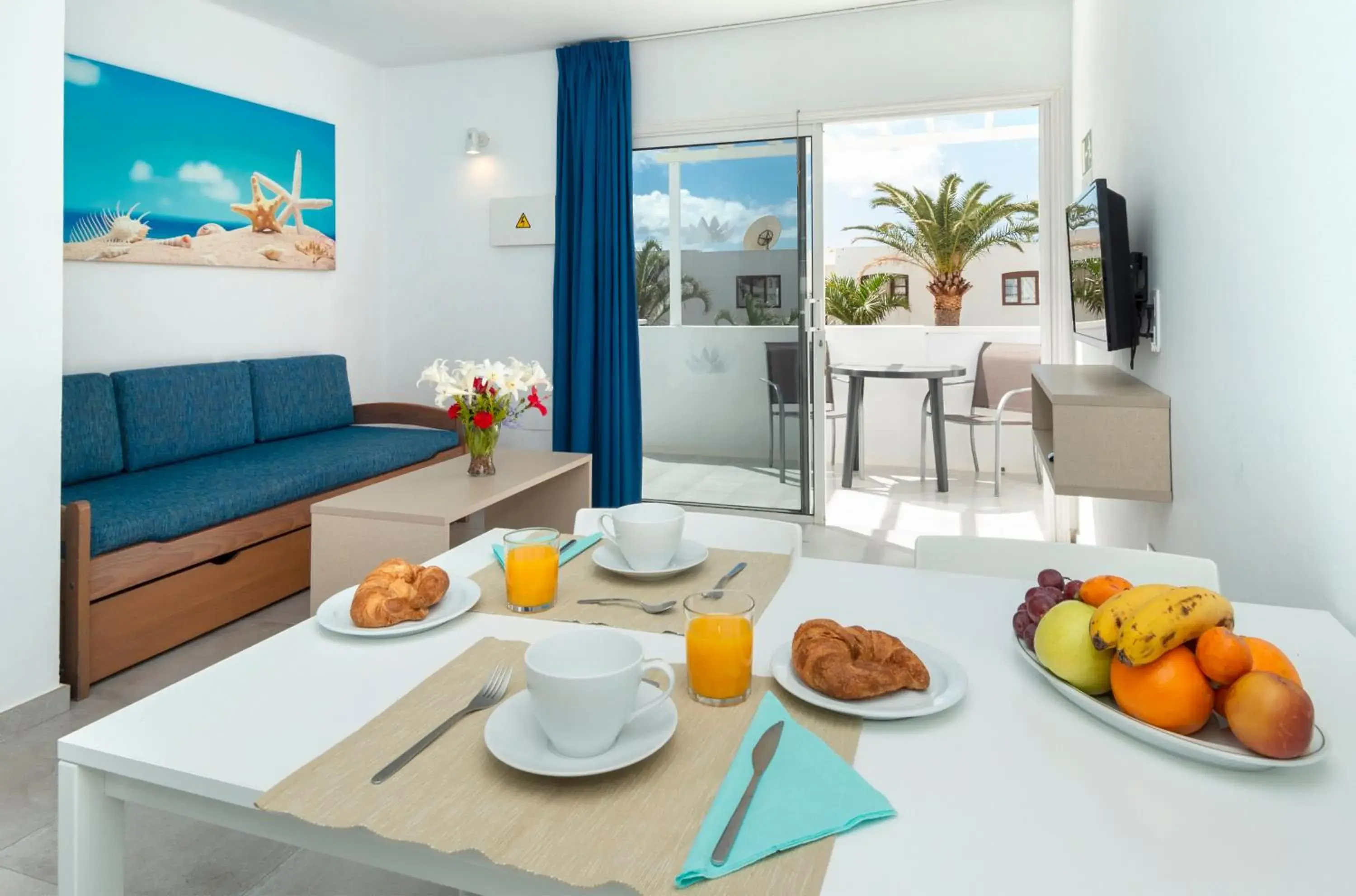 Living room in Apartamentos LIVVO Oasis Living room in Apartamentos LIVVO Oasis