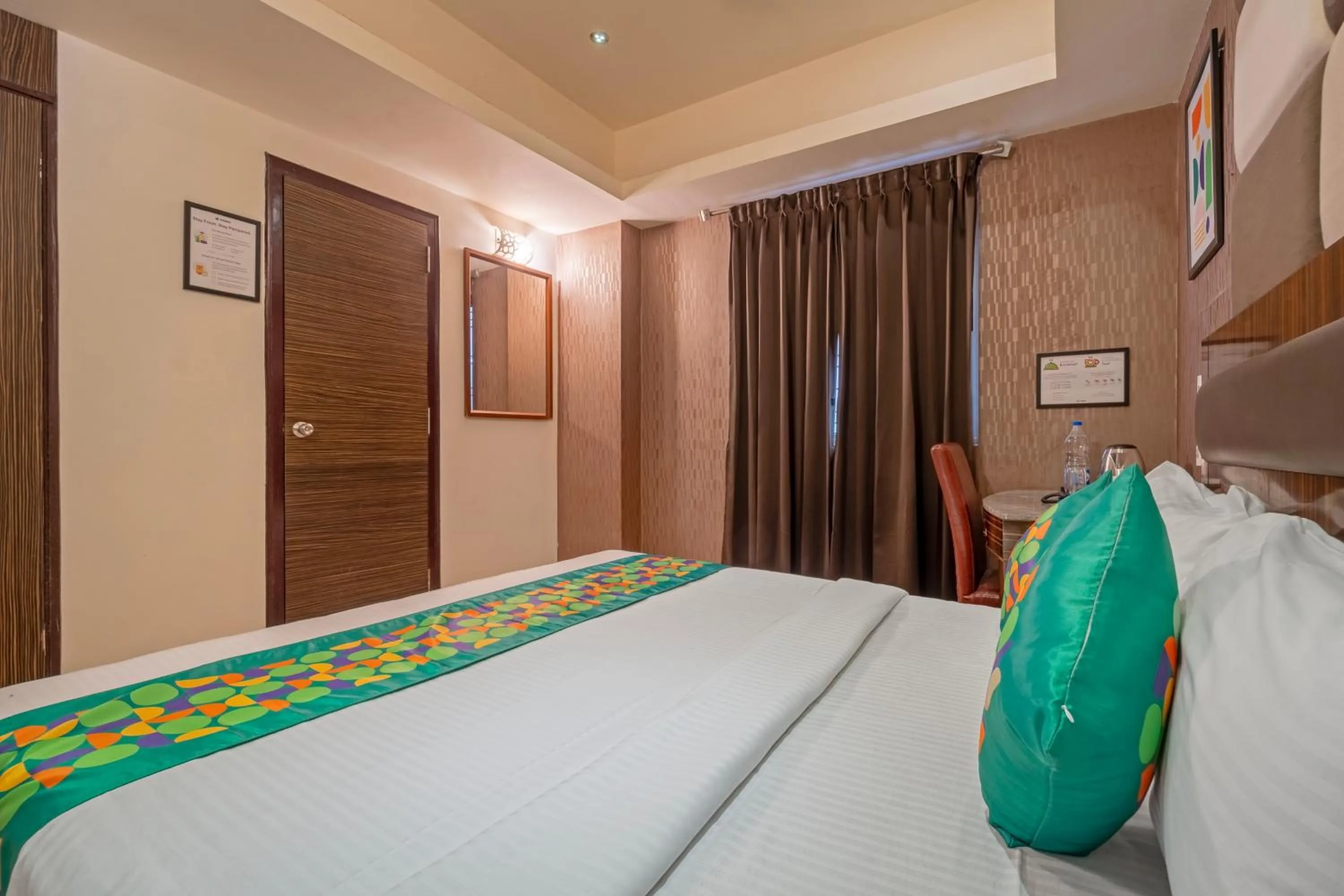 Bedroom, Bed in Treebo Venition Inn