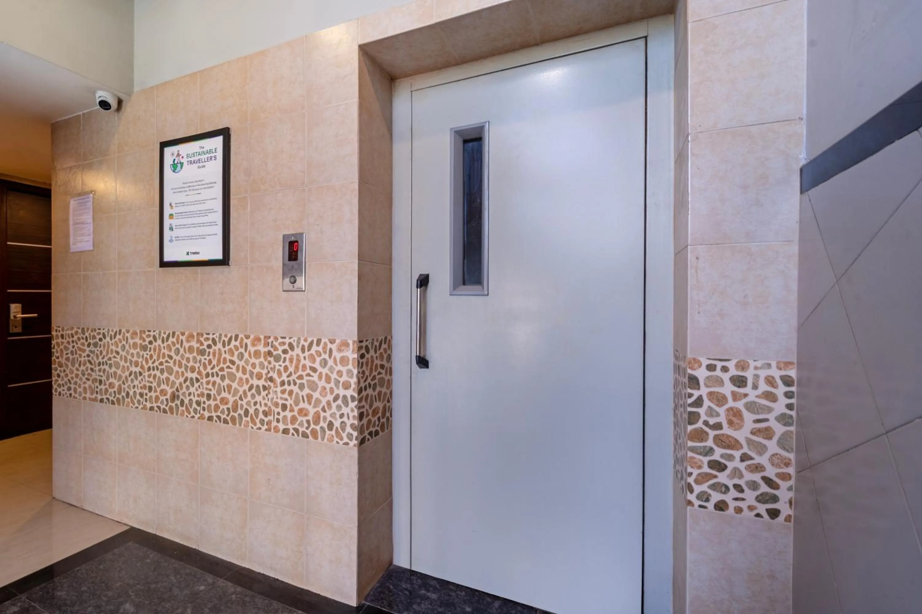 elevator in Treebo Venition Inn