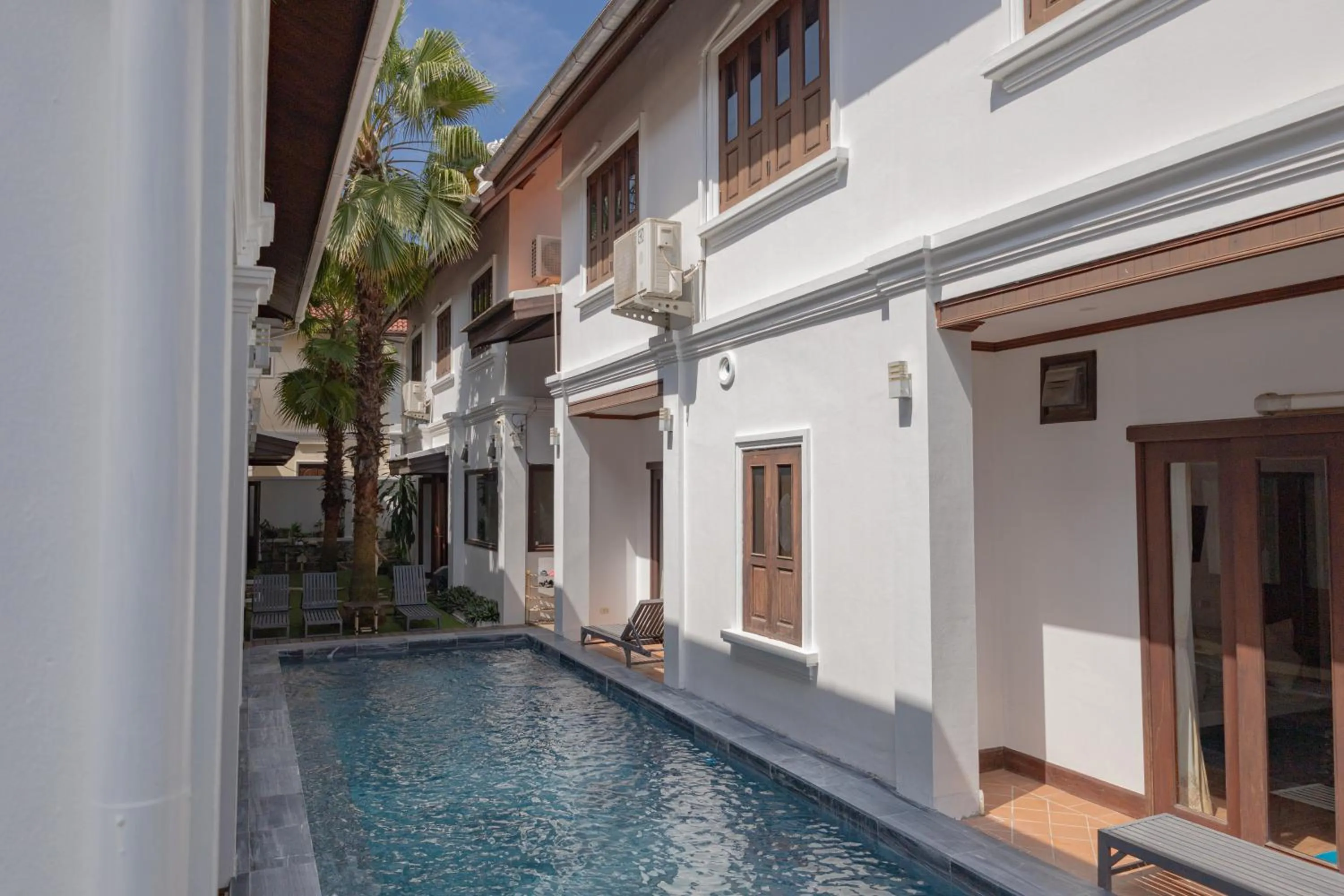 Pool view in Jasmine Luangprabang Hotel