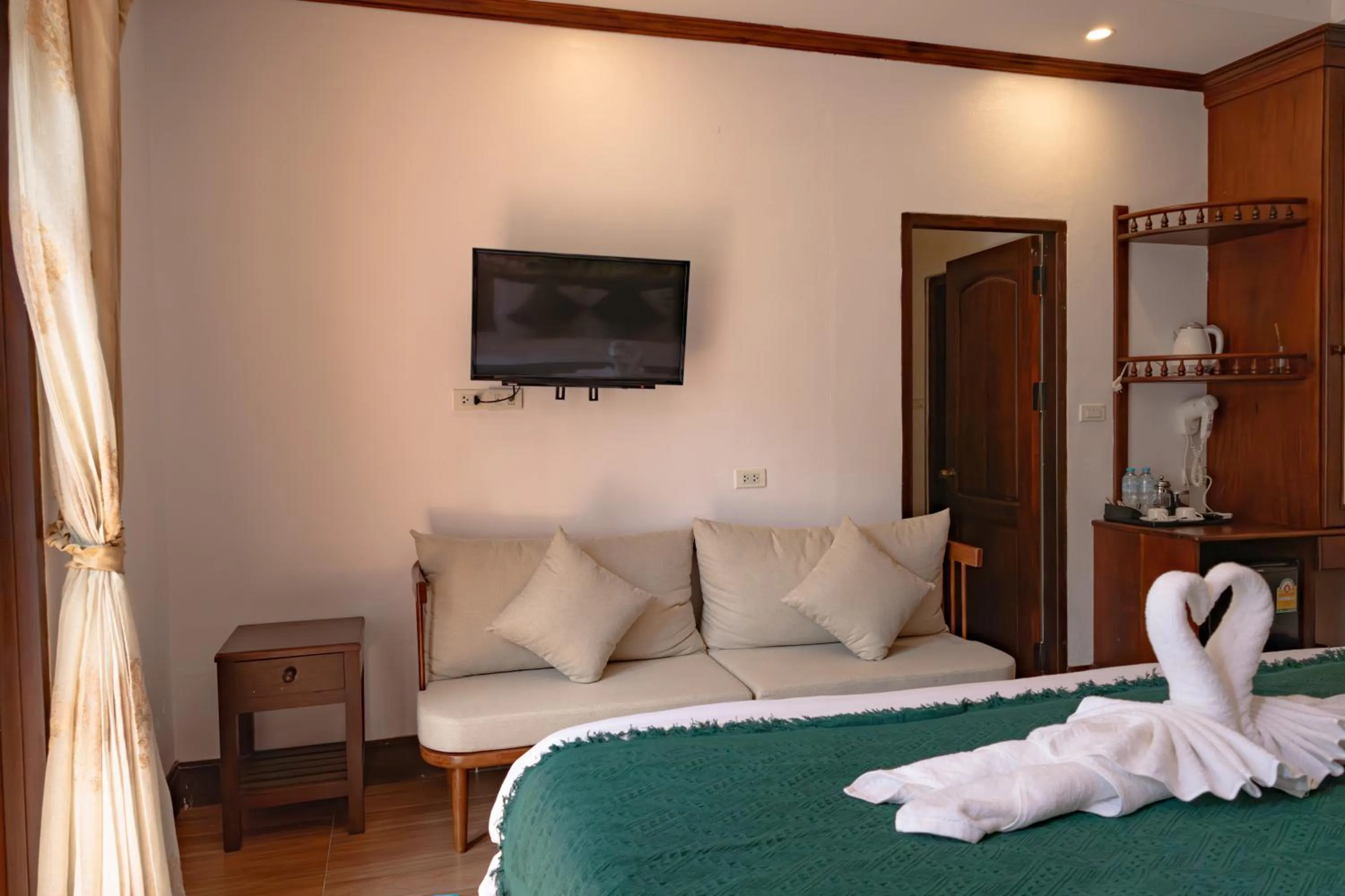 Photo of the whole room, Bed in Jasmine Luangprabang Hotel