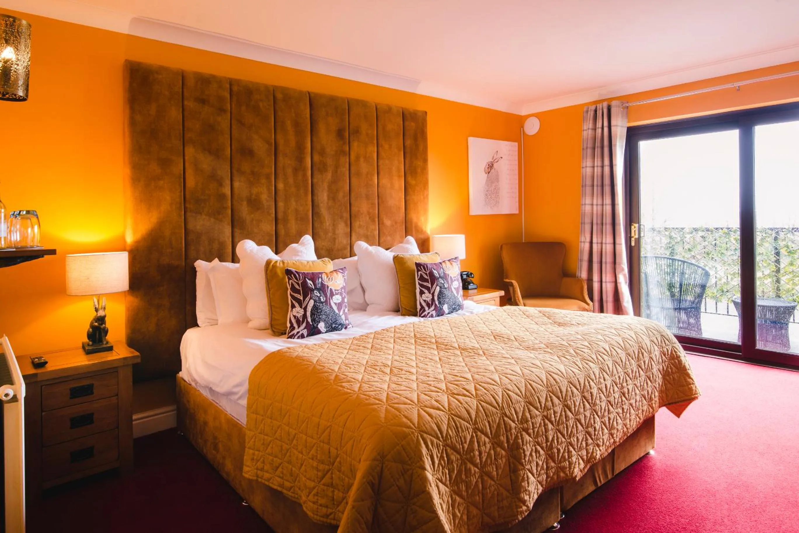 Property building, Bed in Cricklade House Hotel, Sure Hotel Collection by Best Western