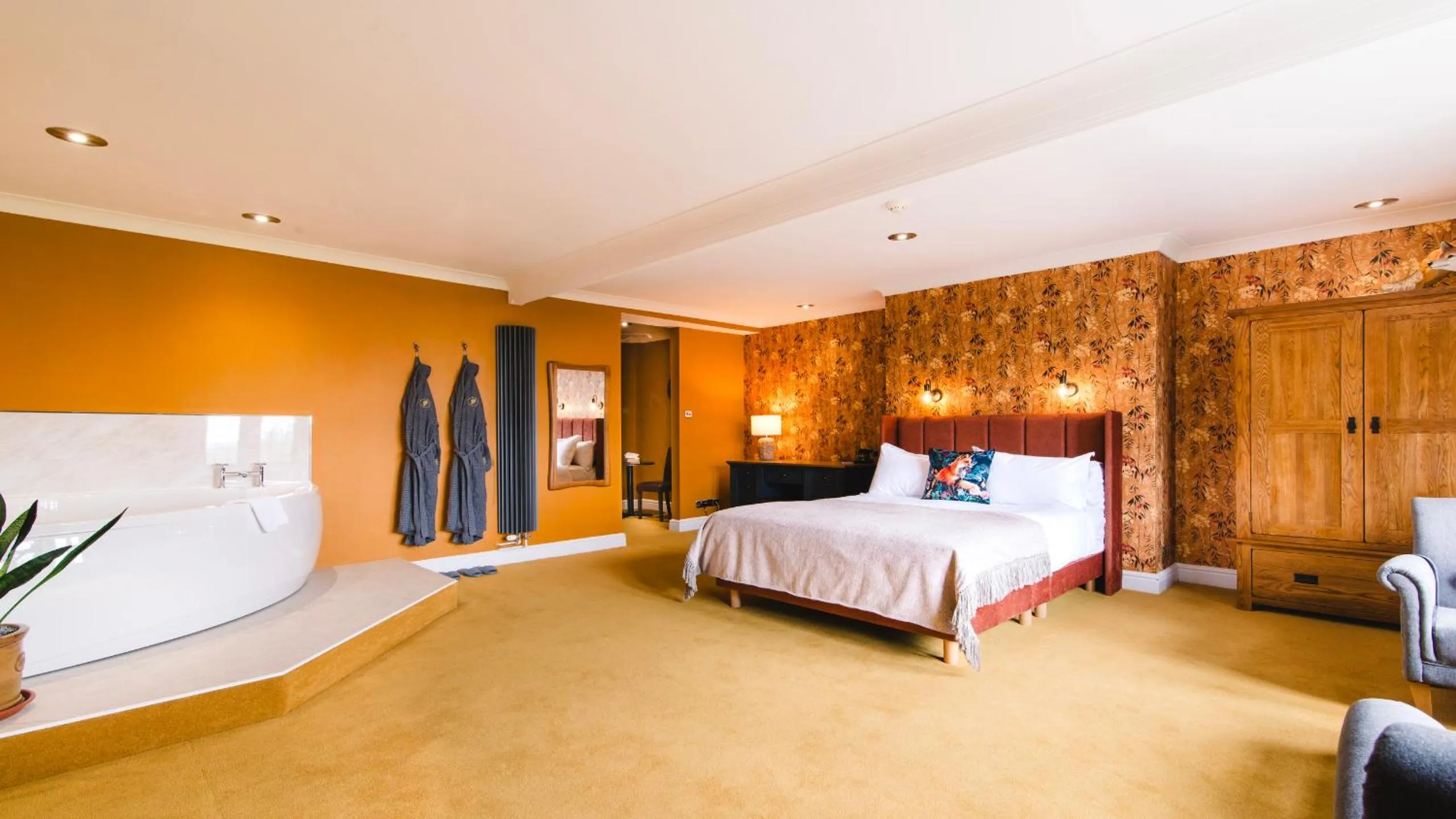 Bedroom, Bed in Cricklade House Hotel, Sure Hotel Collection by Best Western