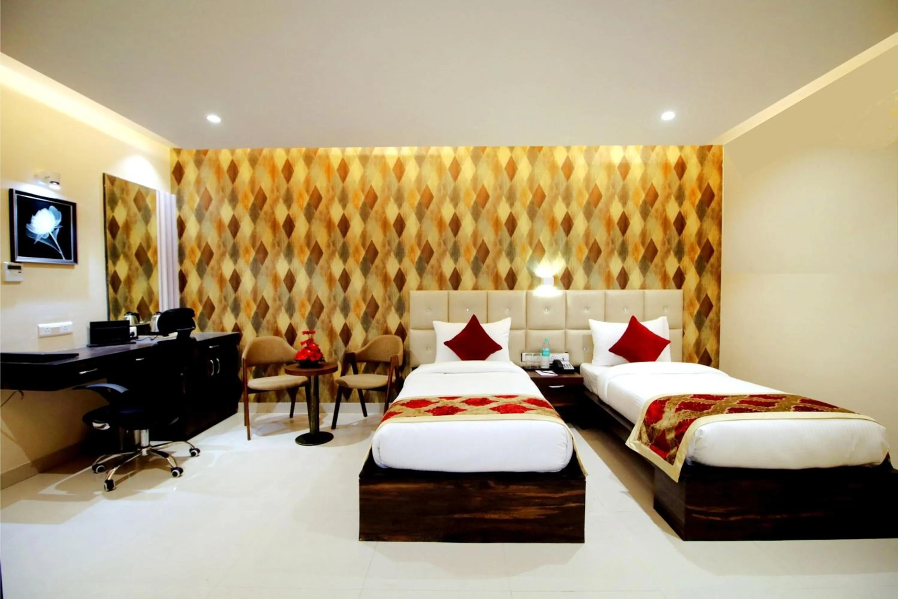 Photo of the whole room, Bed in Pinnacle by Click Hotels, Lucknow