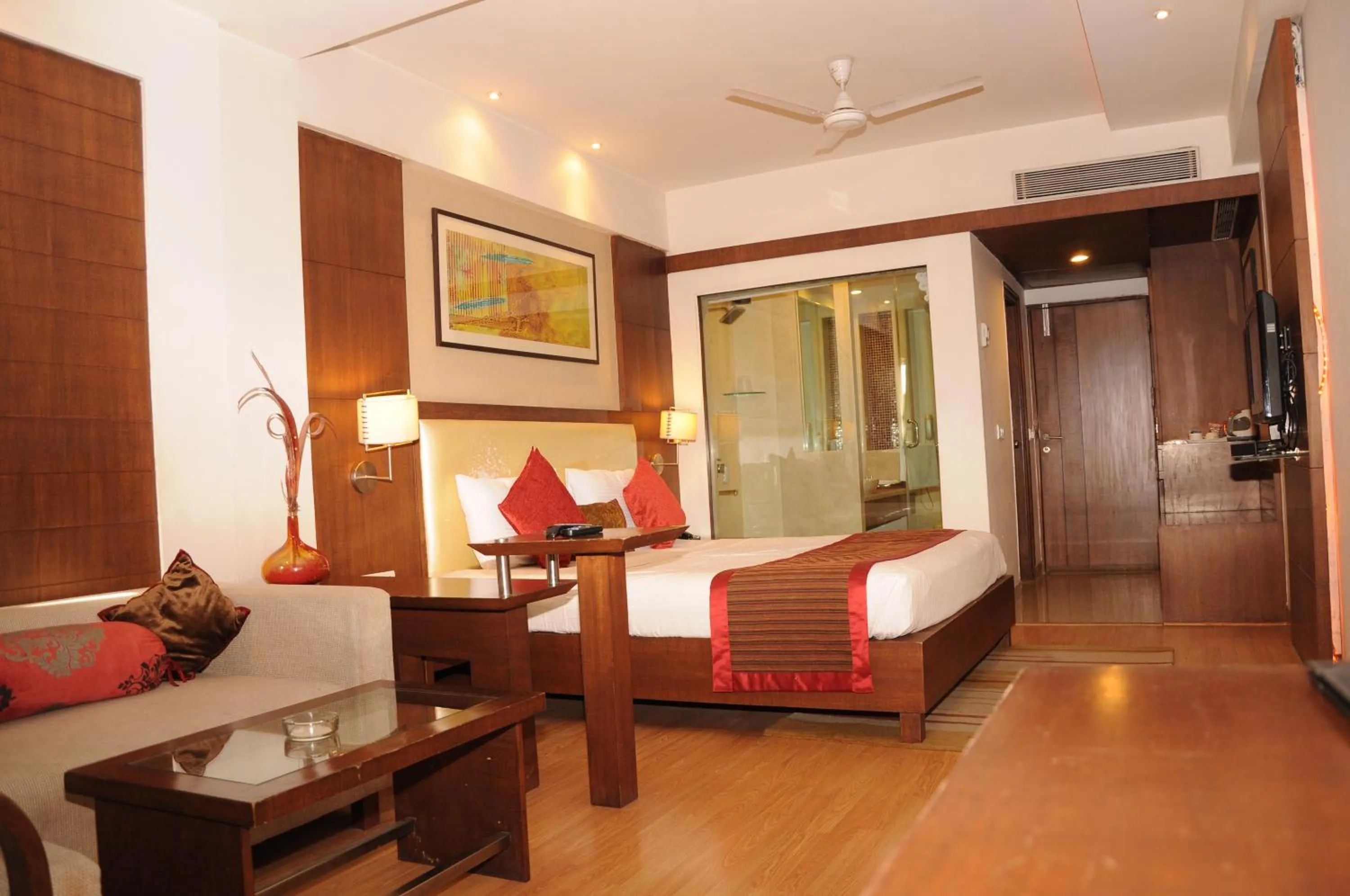 Photo of the whole room in Hotel Gwalior Regency