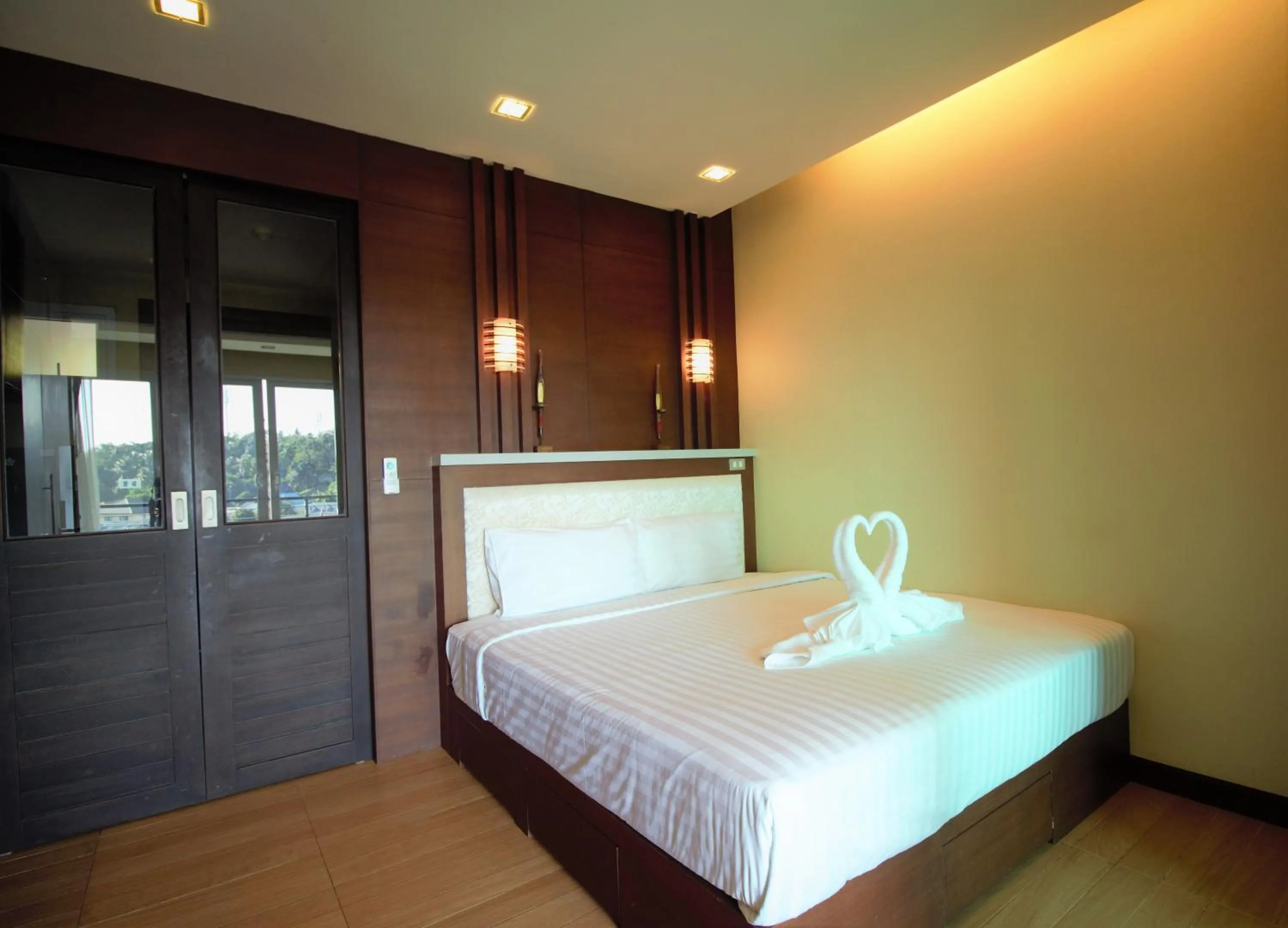 Bed in Sea & Sky Karon Beach by PHR