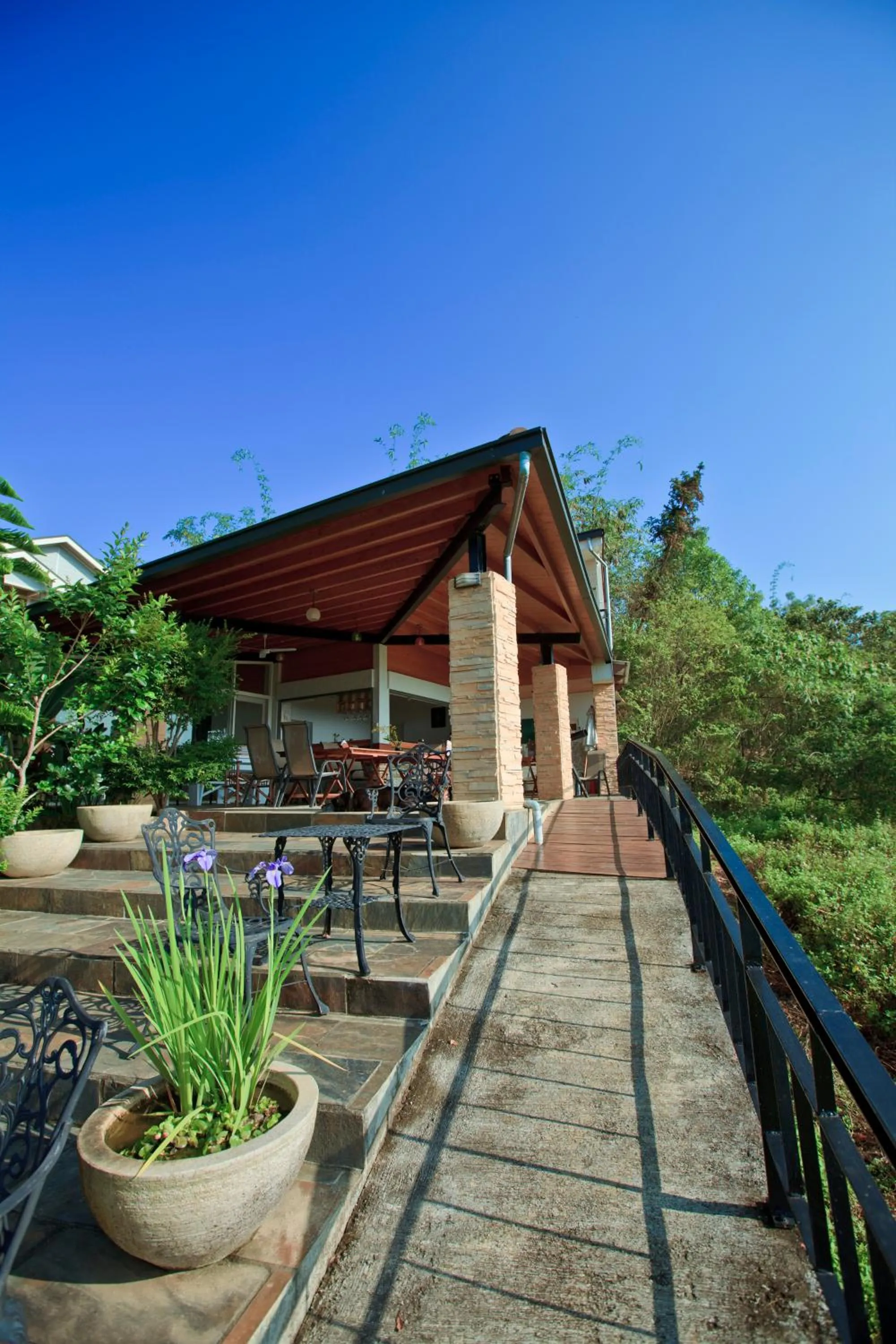 Property building in View on View B&B