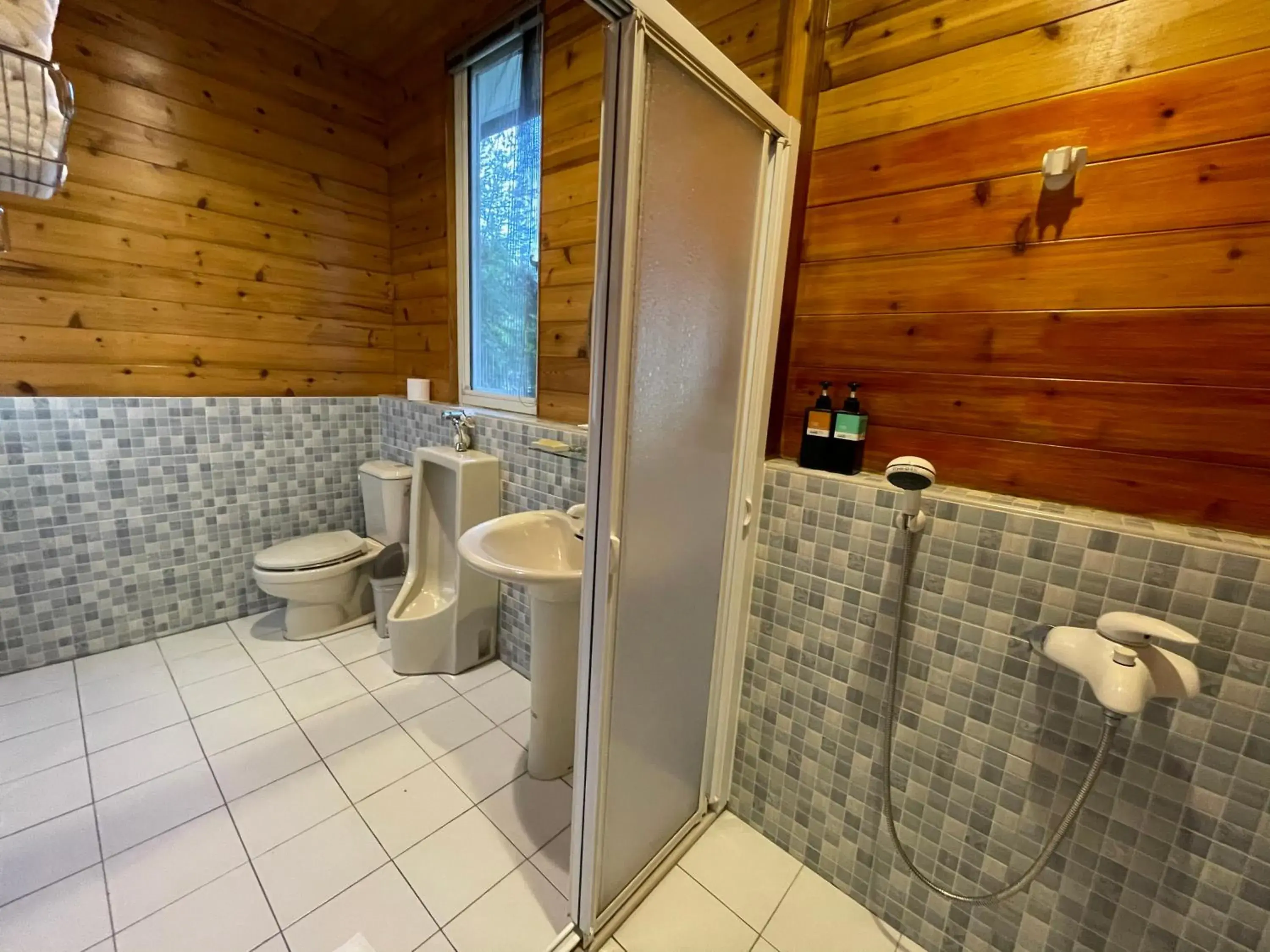 Bathroom in View on View B&B Bathroom in View on View B&B