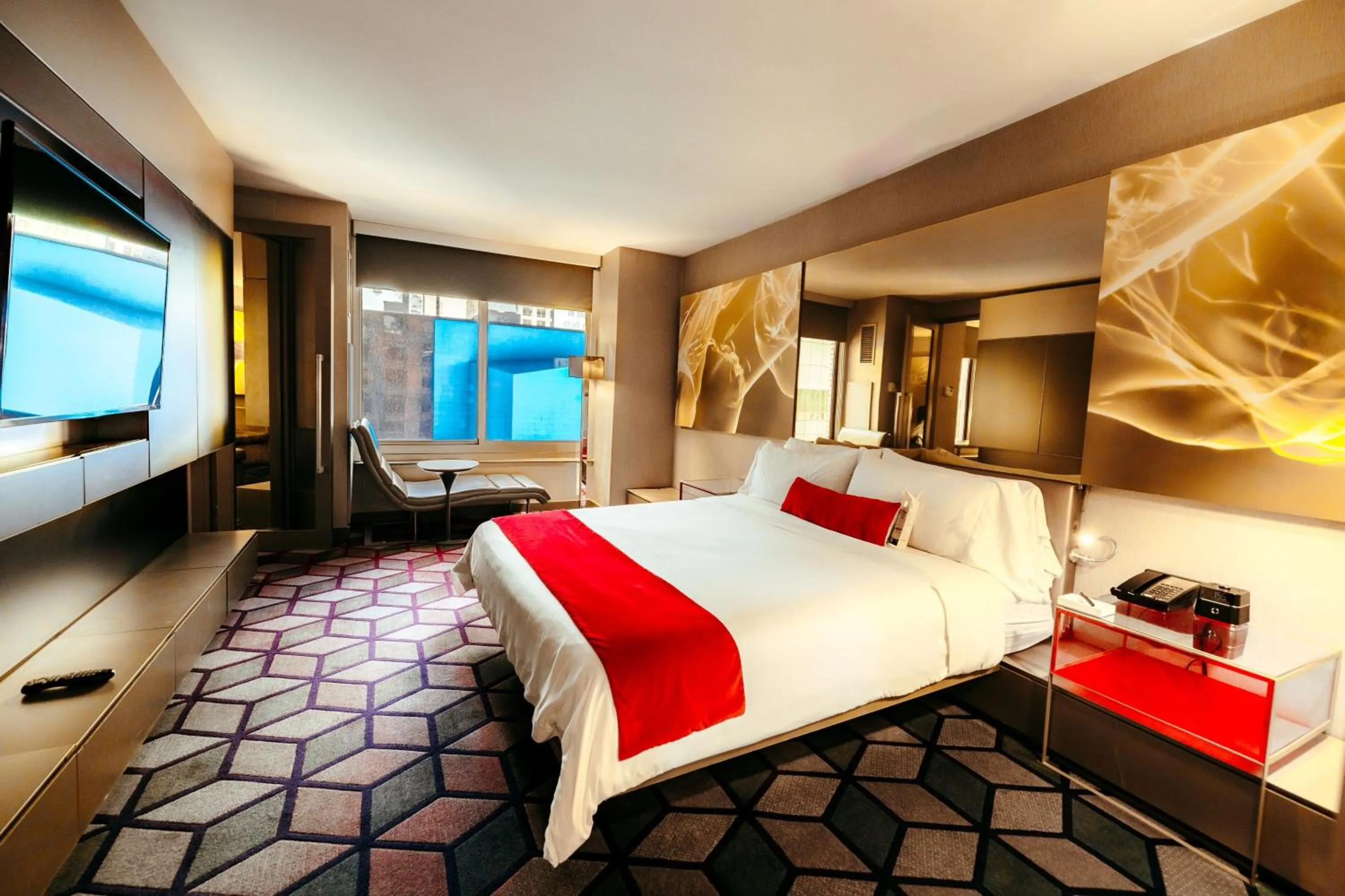 Photo of the whole room, Bed in W New York - Times Square