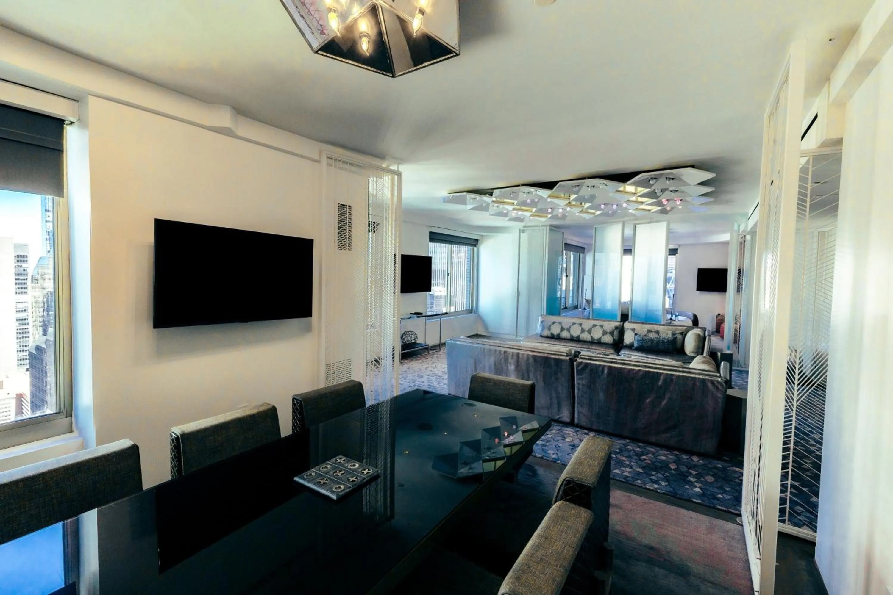 Photo of the whole room in W New York - Times Square