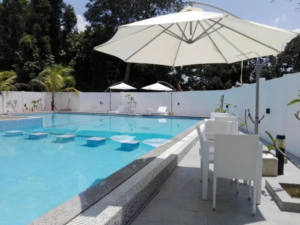 Swimming pool in The Serai Cottage Boutique Hotel Swimming pool in The Serai Cottage Boutique Hotel