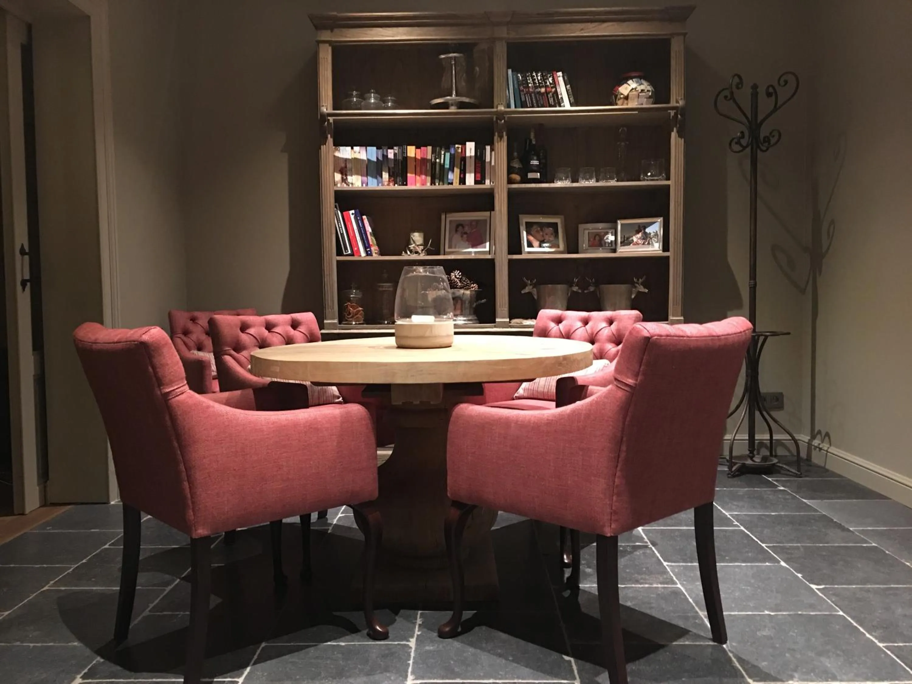 Library in B&B d'Oude Brouwerij