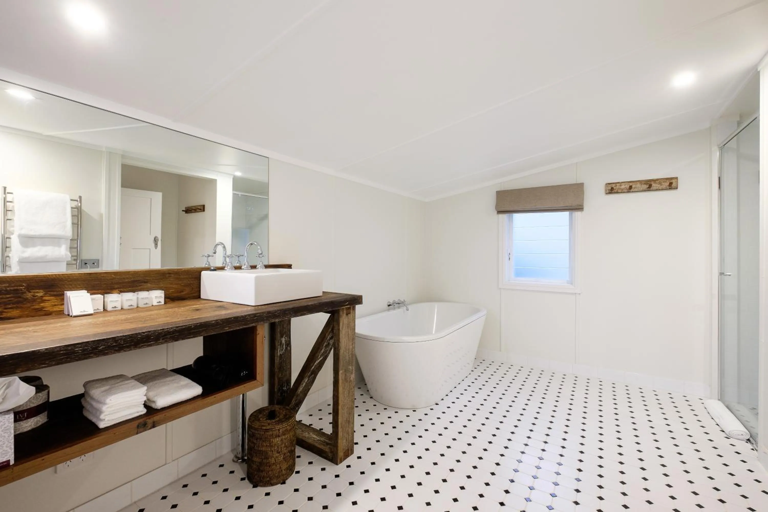 Goonoo Goonoo Station