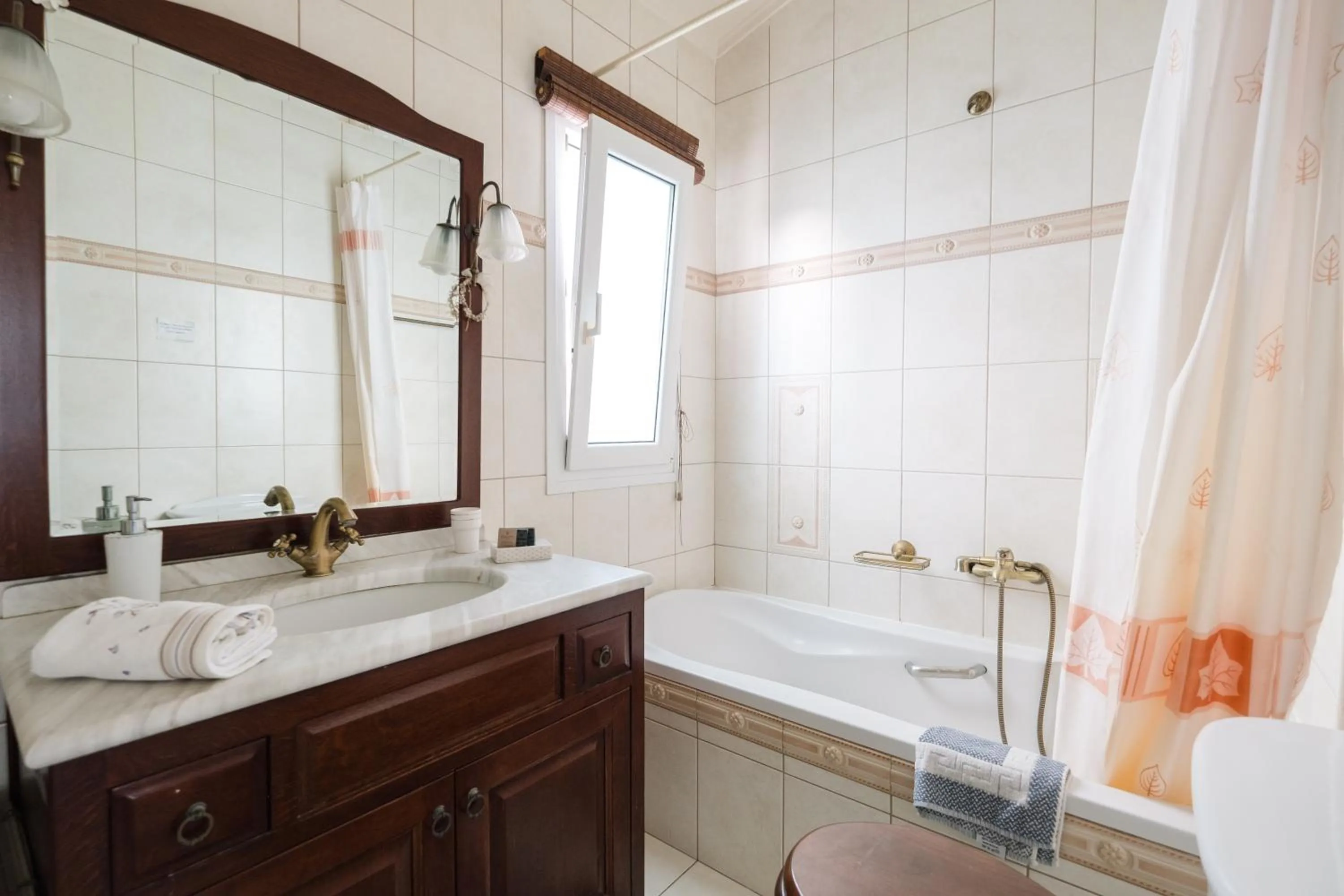 Bathroom in Blue Crystal Villa