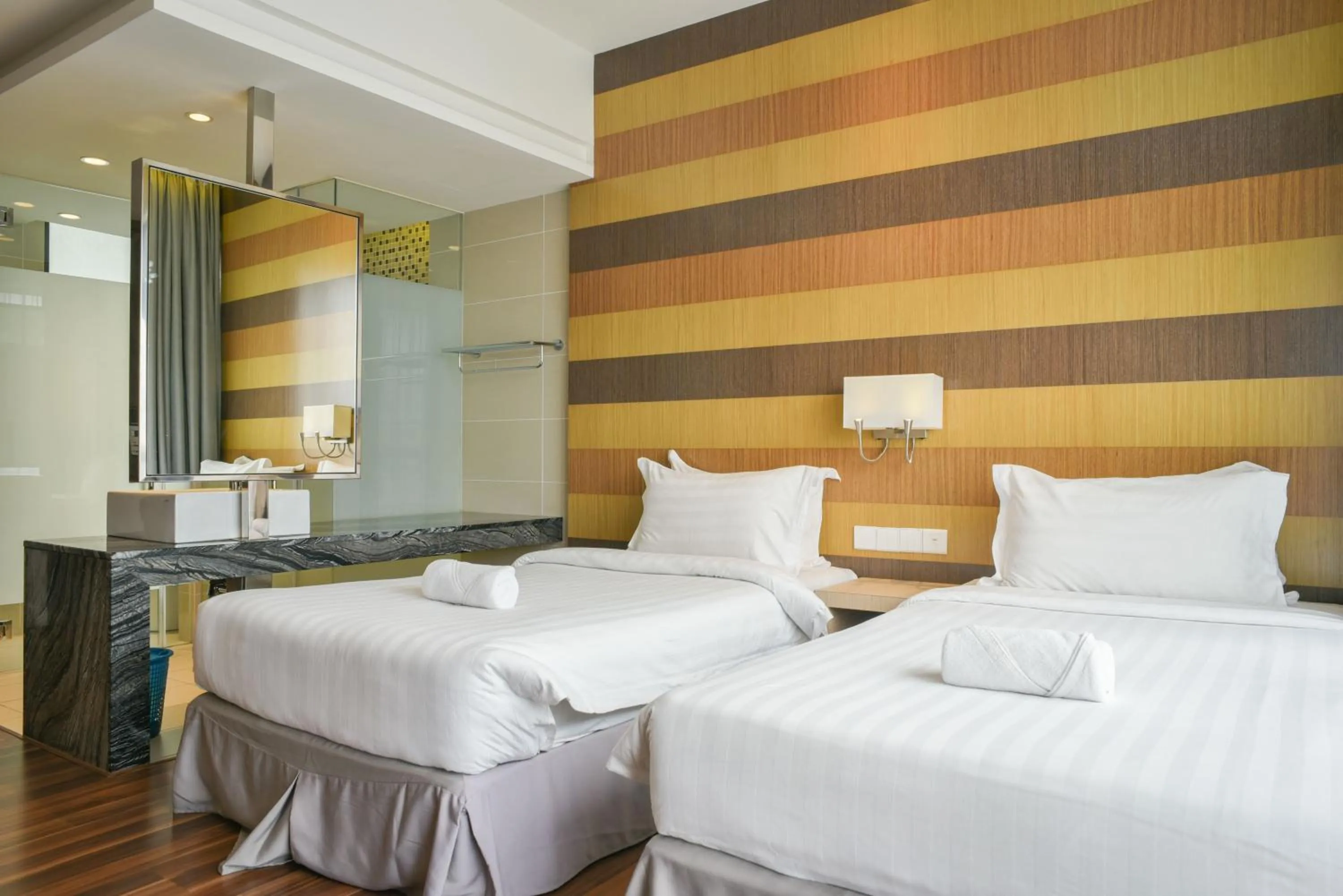 Bed in D'Majestic Place by Widebed