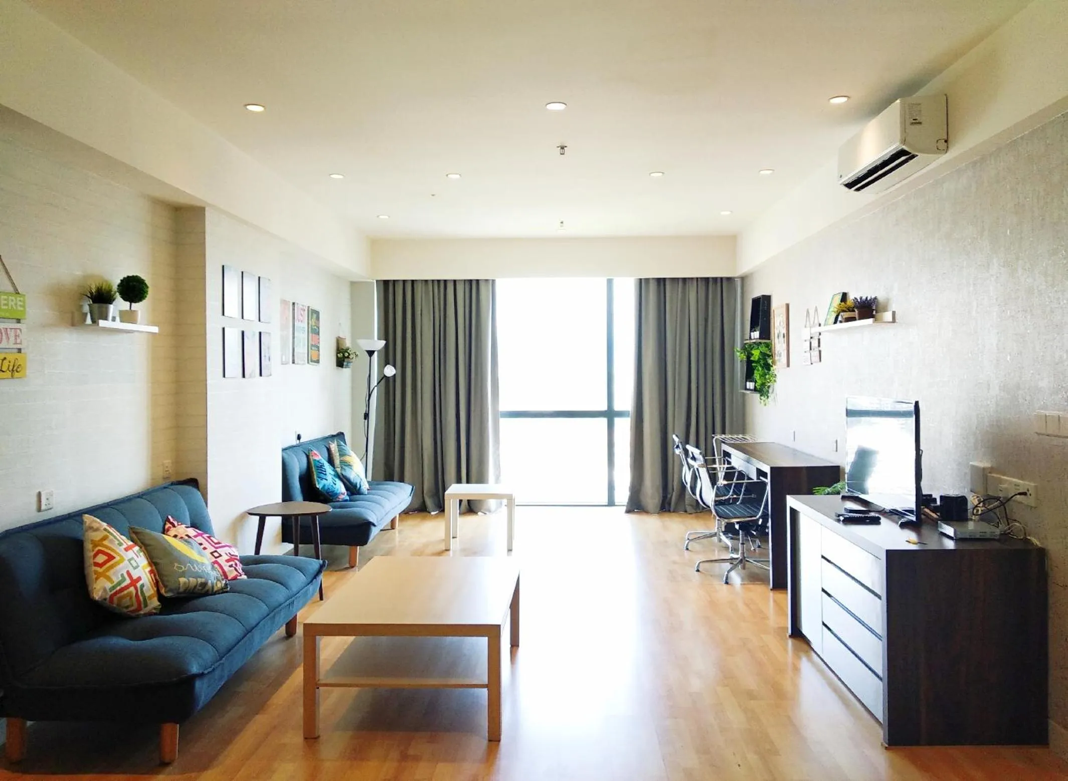 D'Majestic Place by Widebed