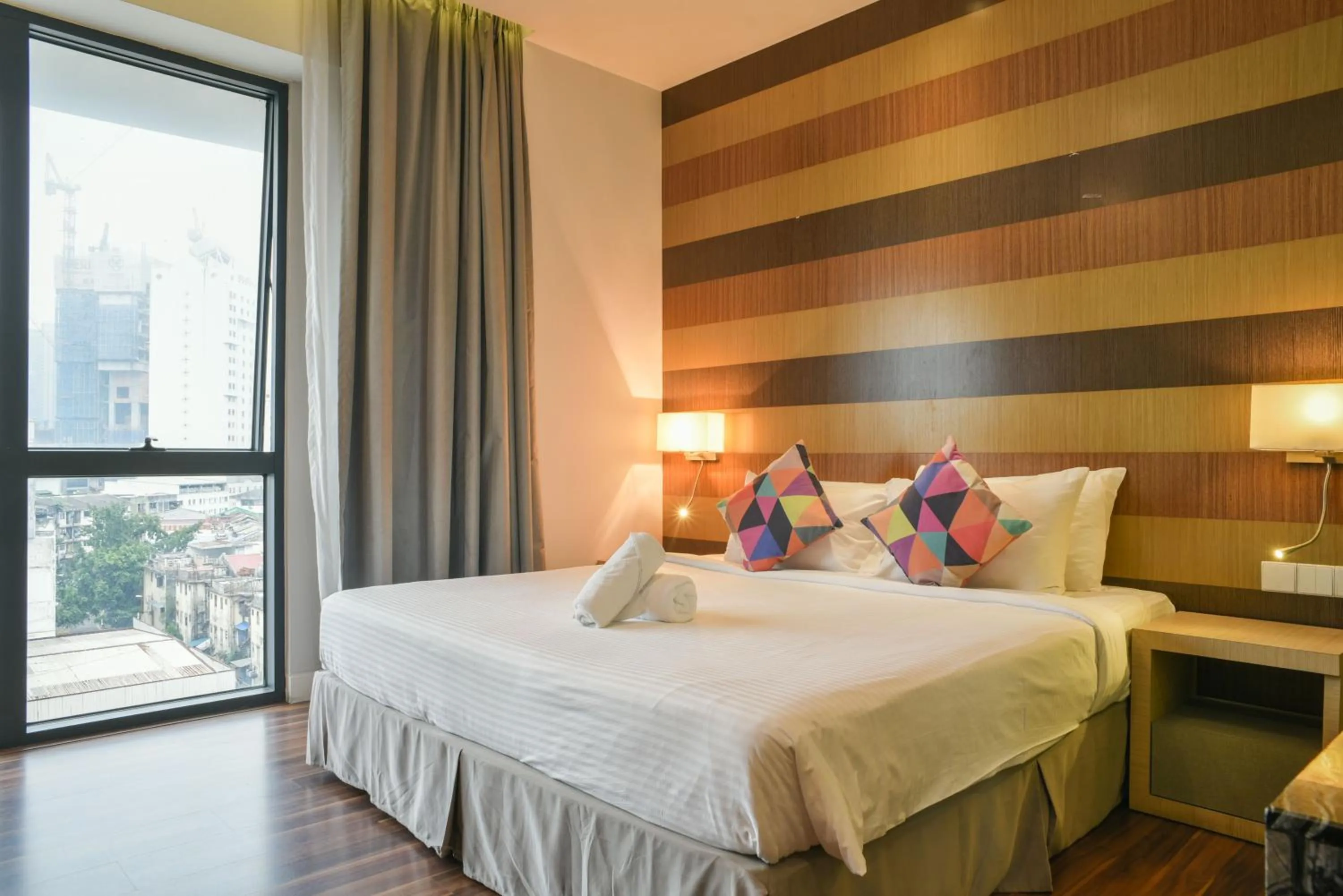 Bed in D'Majestic Place by Widebed