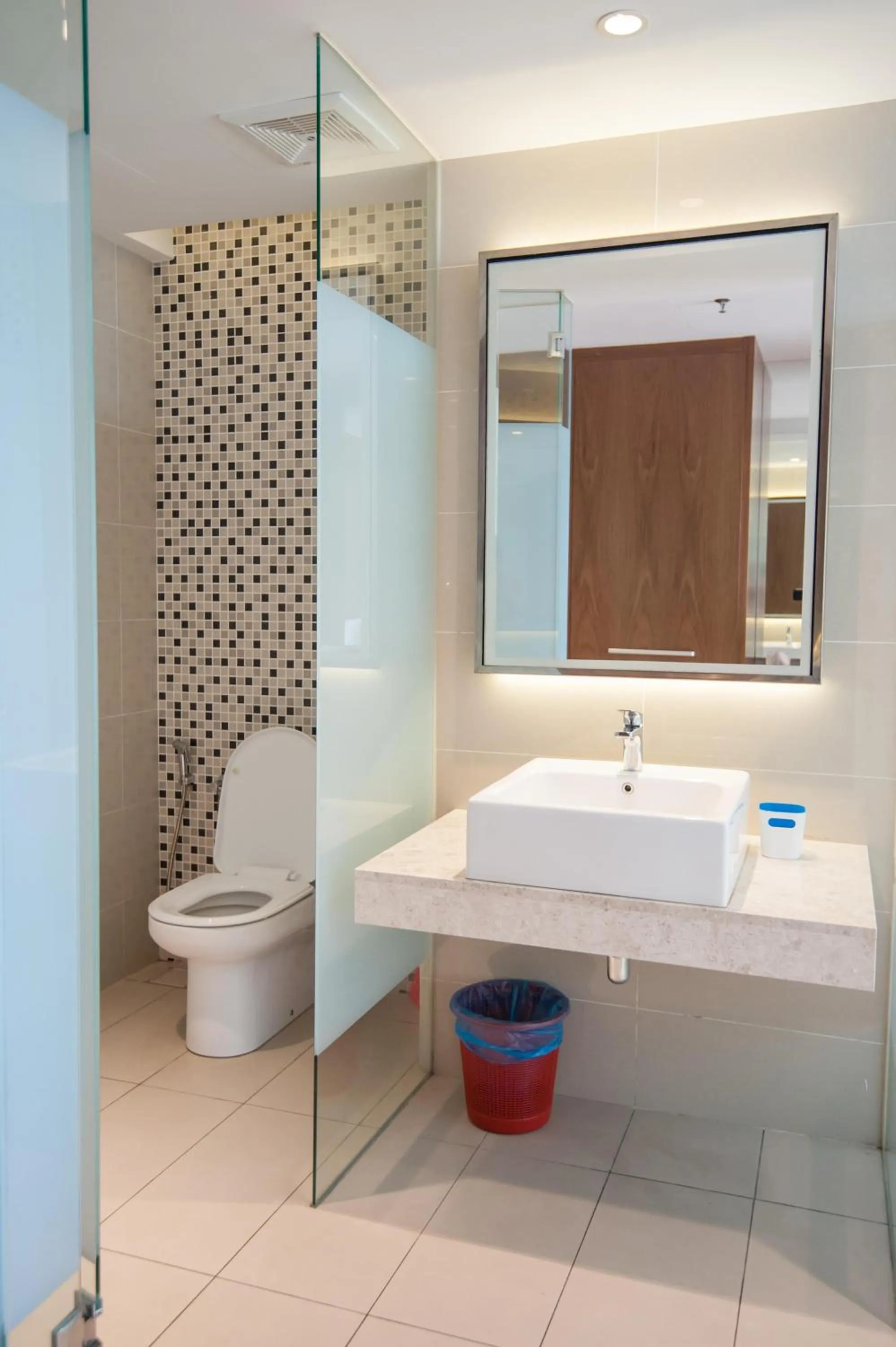 D'Majestic Place by Widebed