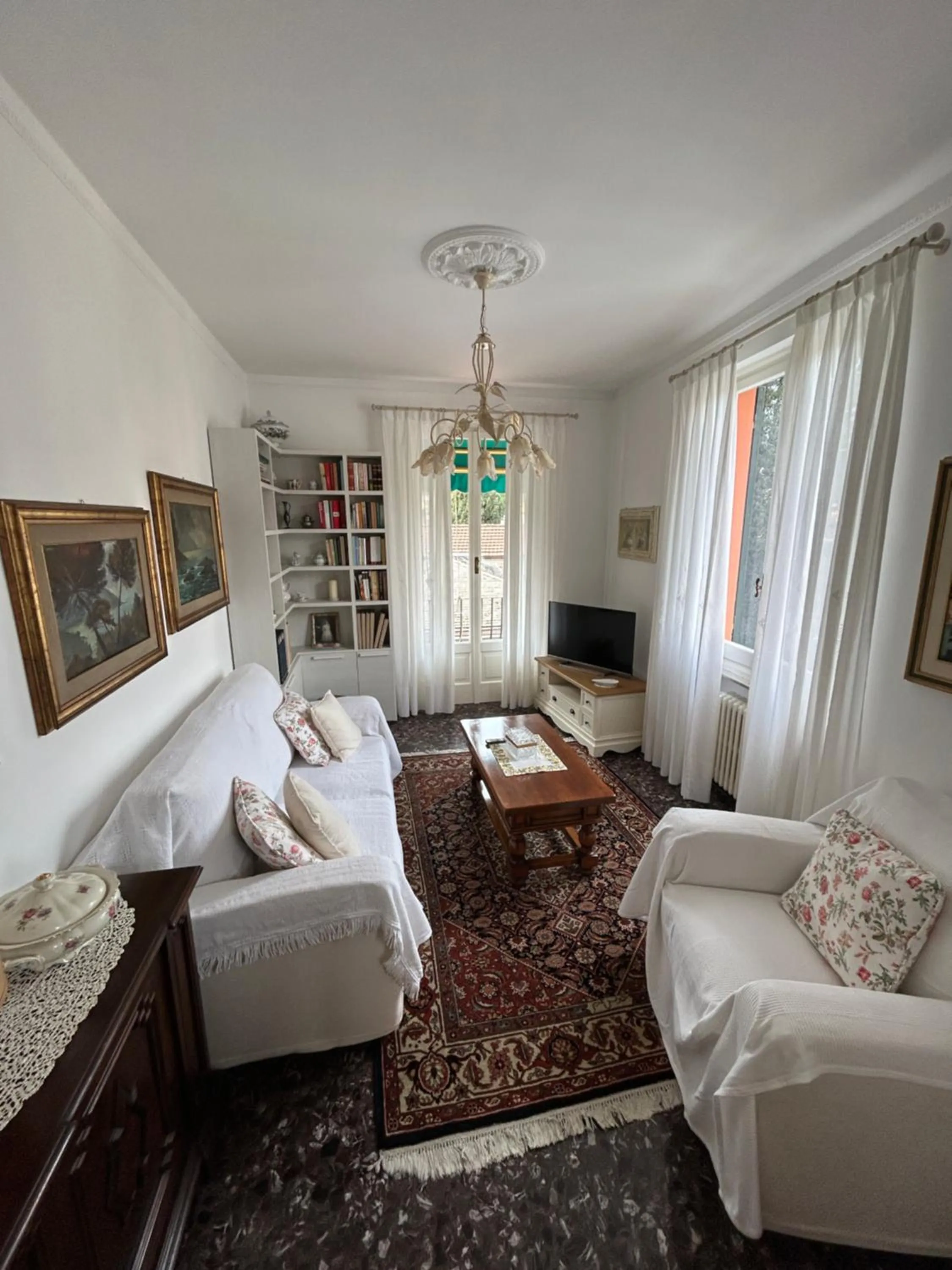 TV and multimedia in Turchino Apartment & Terrazza della Luisa by PortofinoVacanze