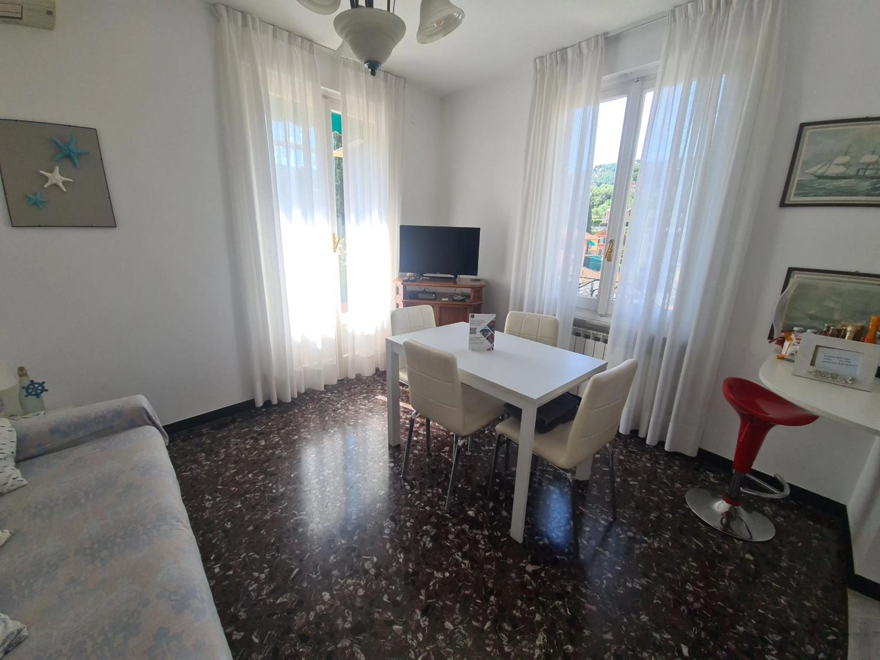 TV and multimedia in Turchino Apartment & Terrazza della Luisa by PortofinoVacanze