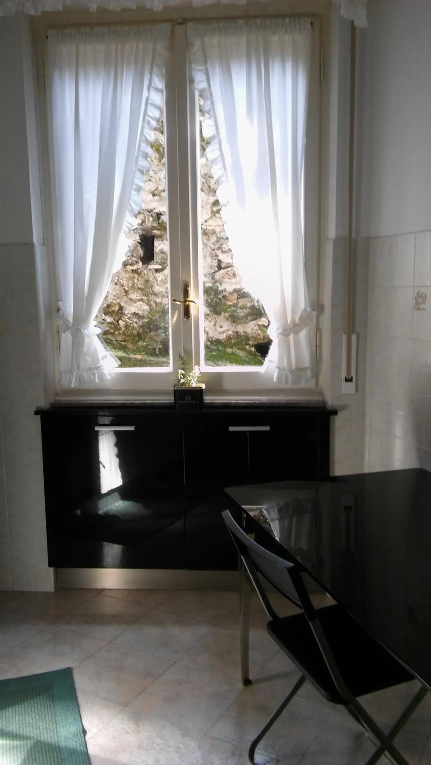 Dining area in Turchino Apartment & Terrazza della Luisa by PortofinoVacanze