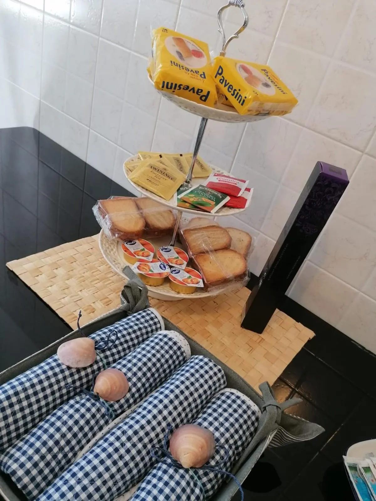 Kitchen or kitchenette in Turchino Apartment & Terrazza della Luisa by PortofinoVacanze