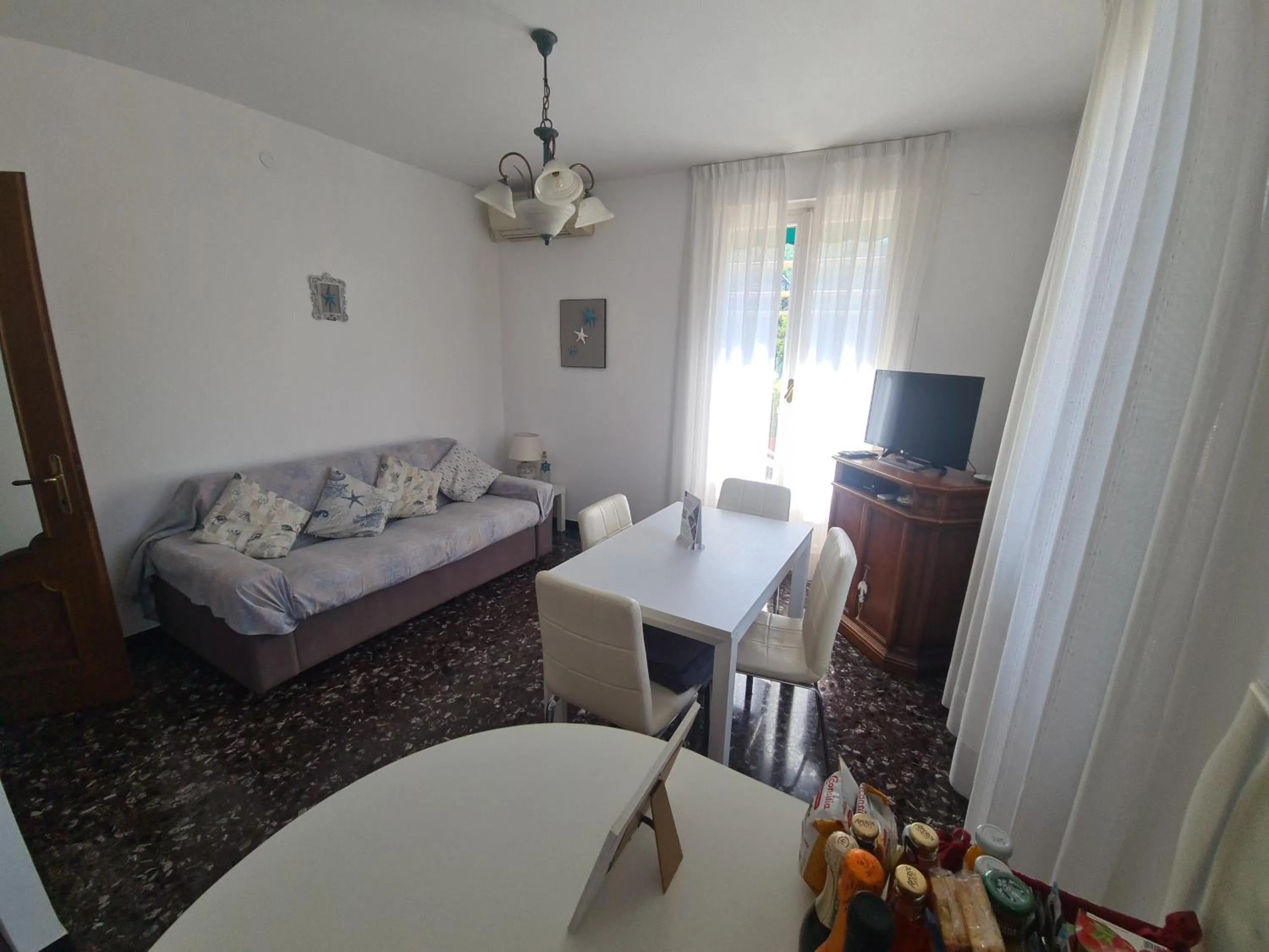 TV and multimedia, Bed in Turchino Apartment & Terrazza della Luisa by PortofinoVacanze